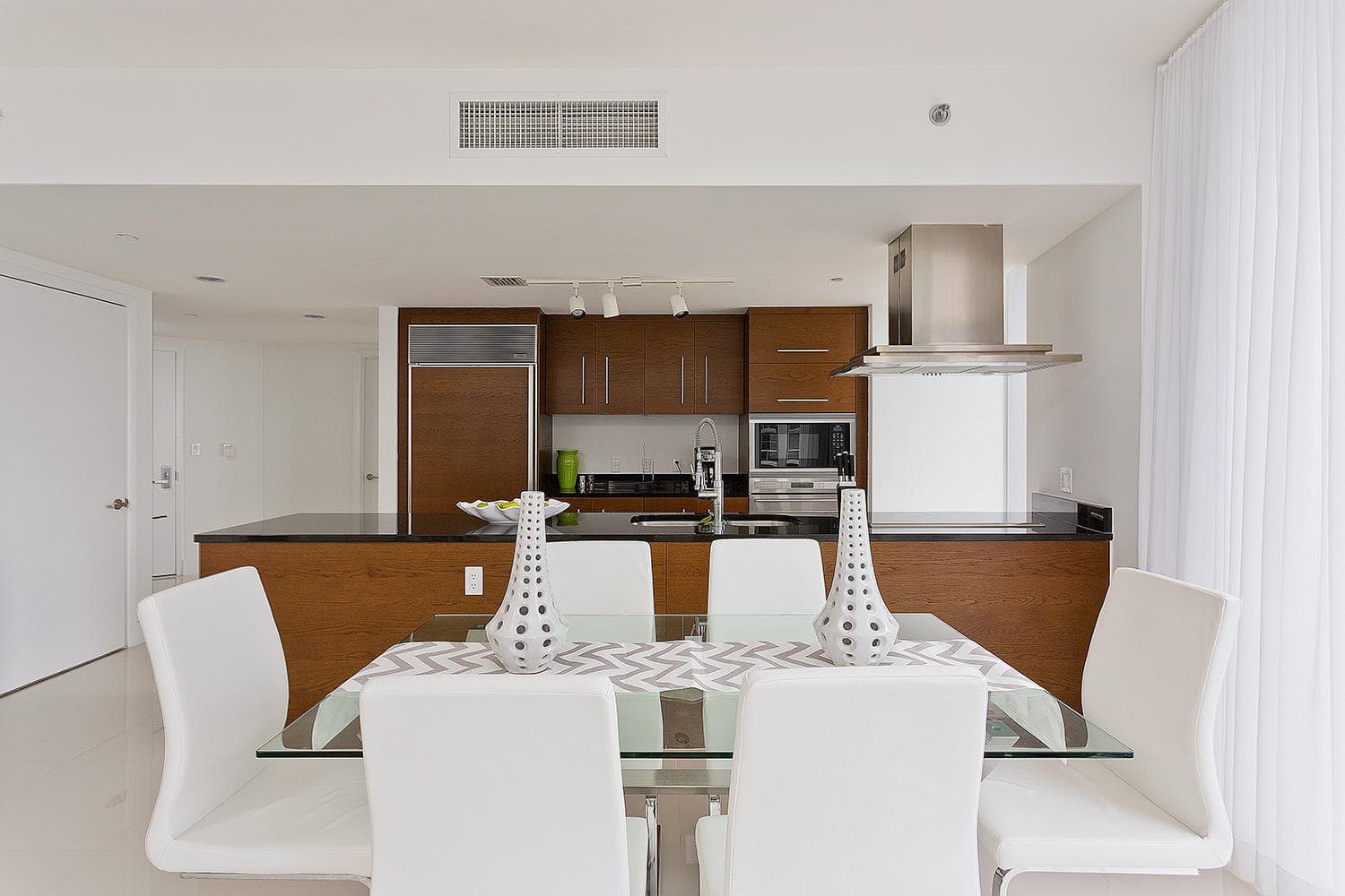495 Brickell Avenue 4010, Miami, FL 33131 — photo 11 of 55