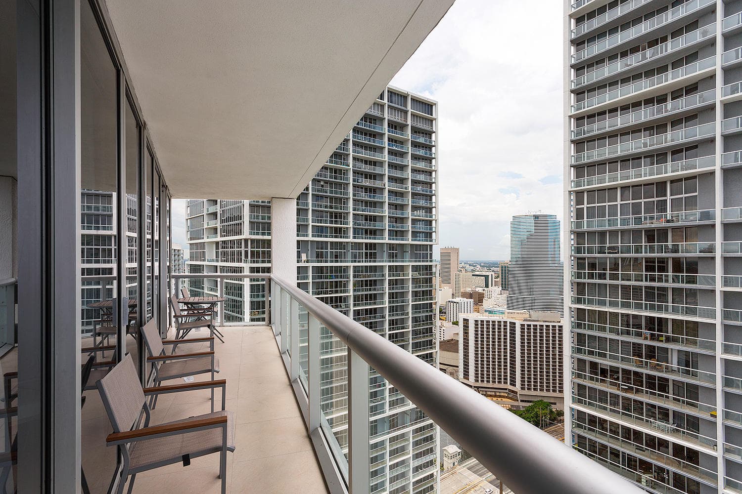 495 Brickell Avenue 4010, Miami, FL 33131 — photo 27 of 55