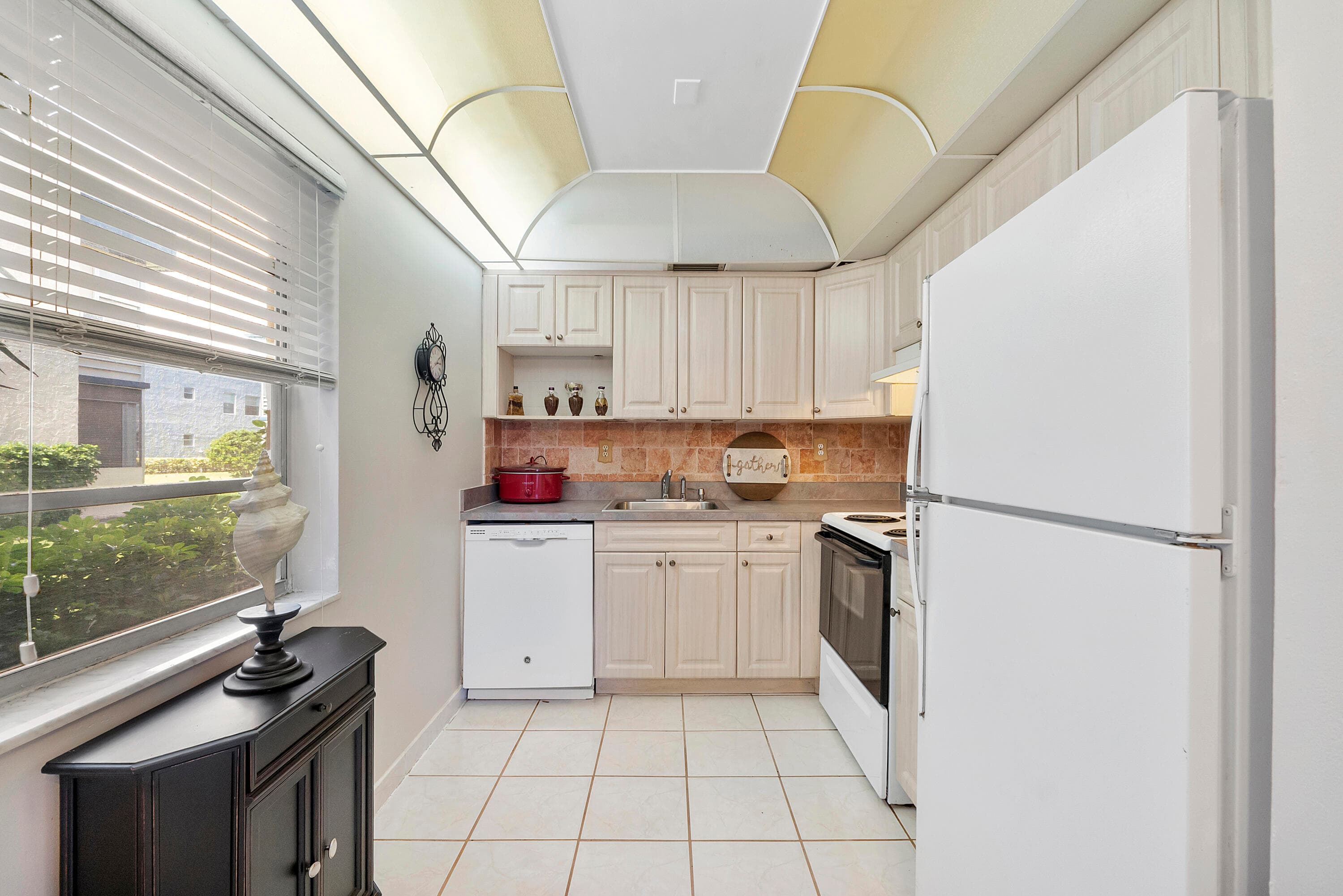 157 Flanders D, Delray Beach, FL 33484 — photo 13 of 45