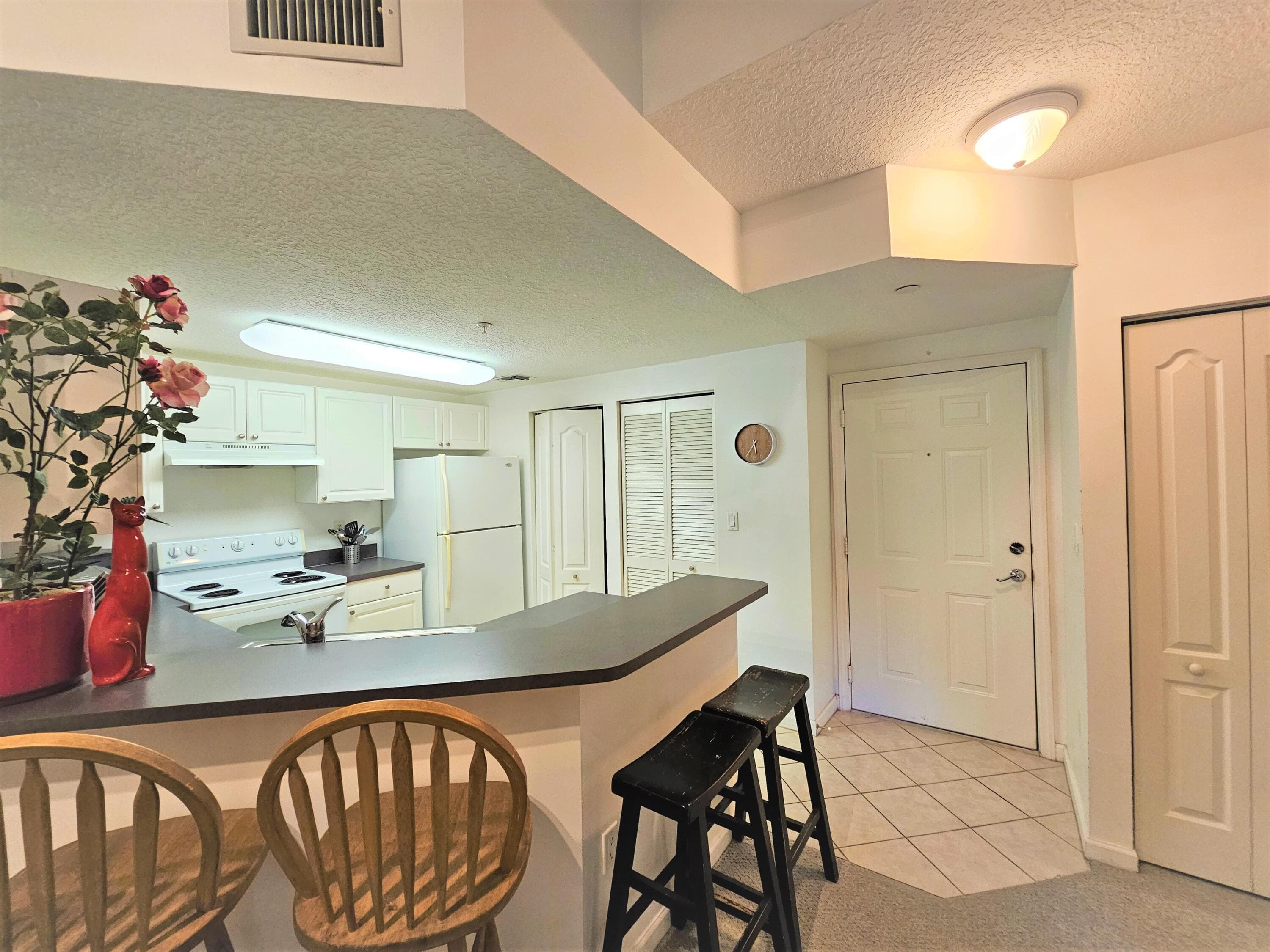5050 Fairways Circle 301, Vero Beach, FL 32967 — photo 3 of 45