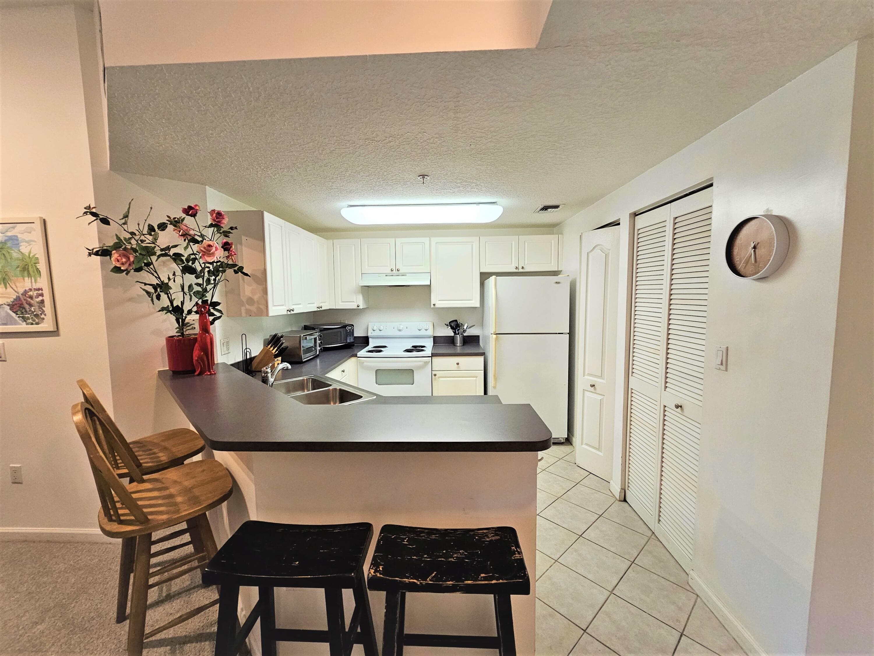5050 Fairways Circle 301, Vero Beach, FL 32967 — photo 4 of 45