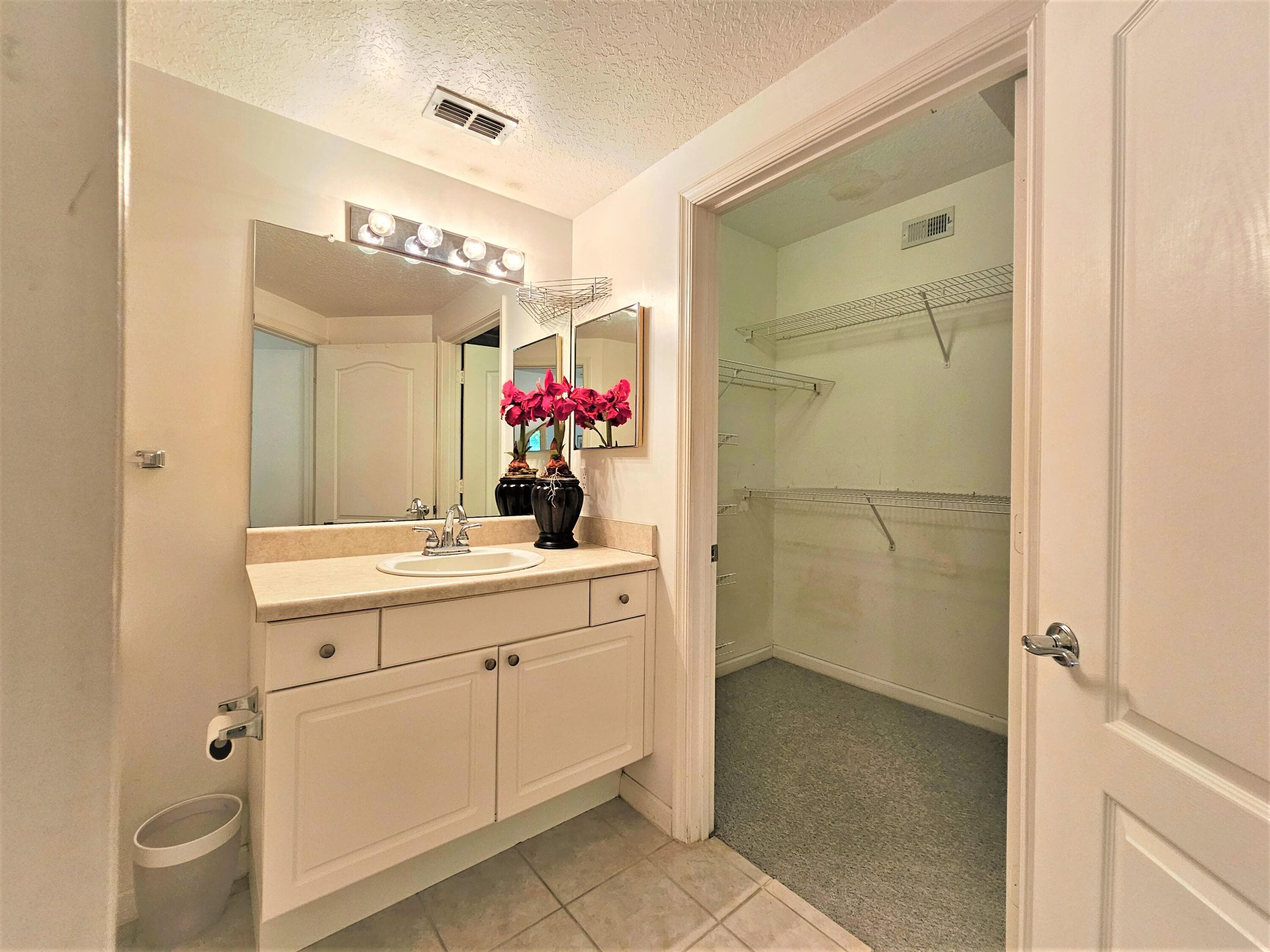 5050 Fairways Circle 301, Vero Beach, FL 32967 — photo 17 of 45