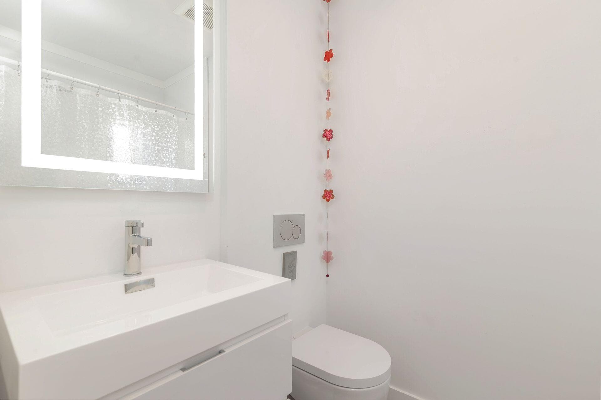 711 Ardmore Road, West Palm Beach, FL 33401 — photo 15 of 36
