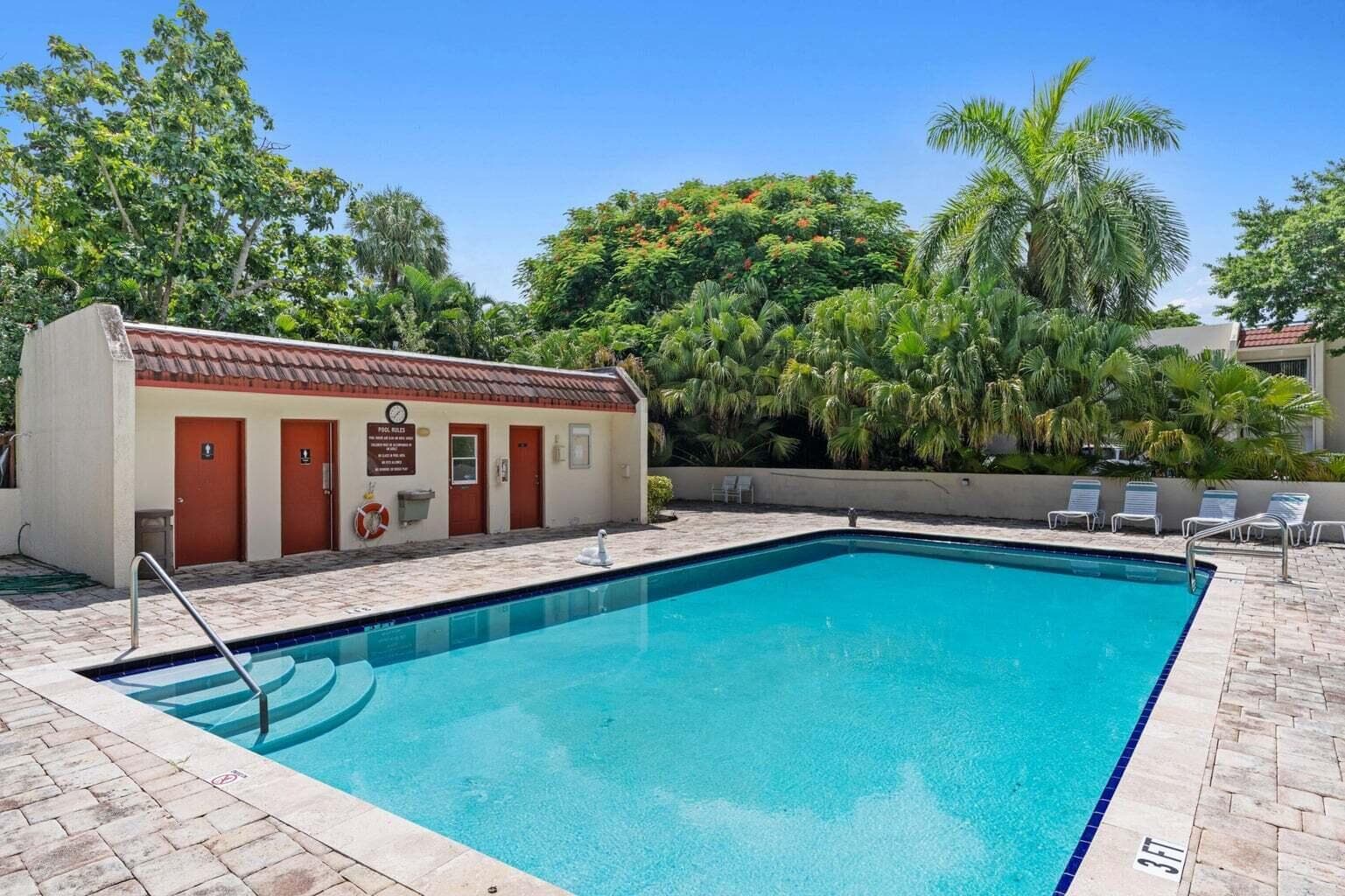 1707 Consulate Place 202, West Palm Beach, FL 33401 — photo 4 of 16