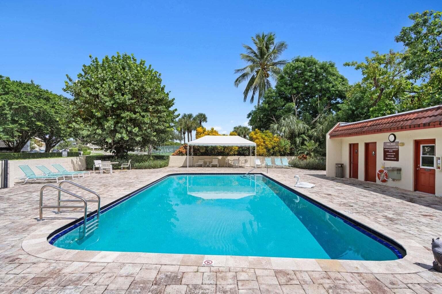 1707 Consulate Place 202, West Palm Beach, FL 33401 — photo 5 of 16