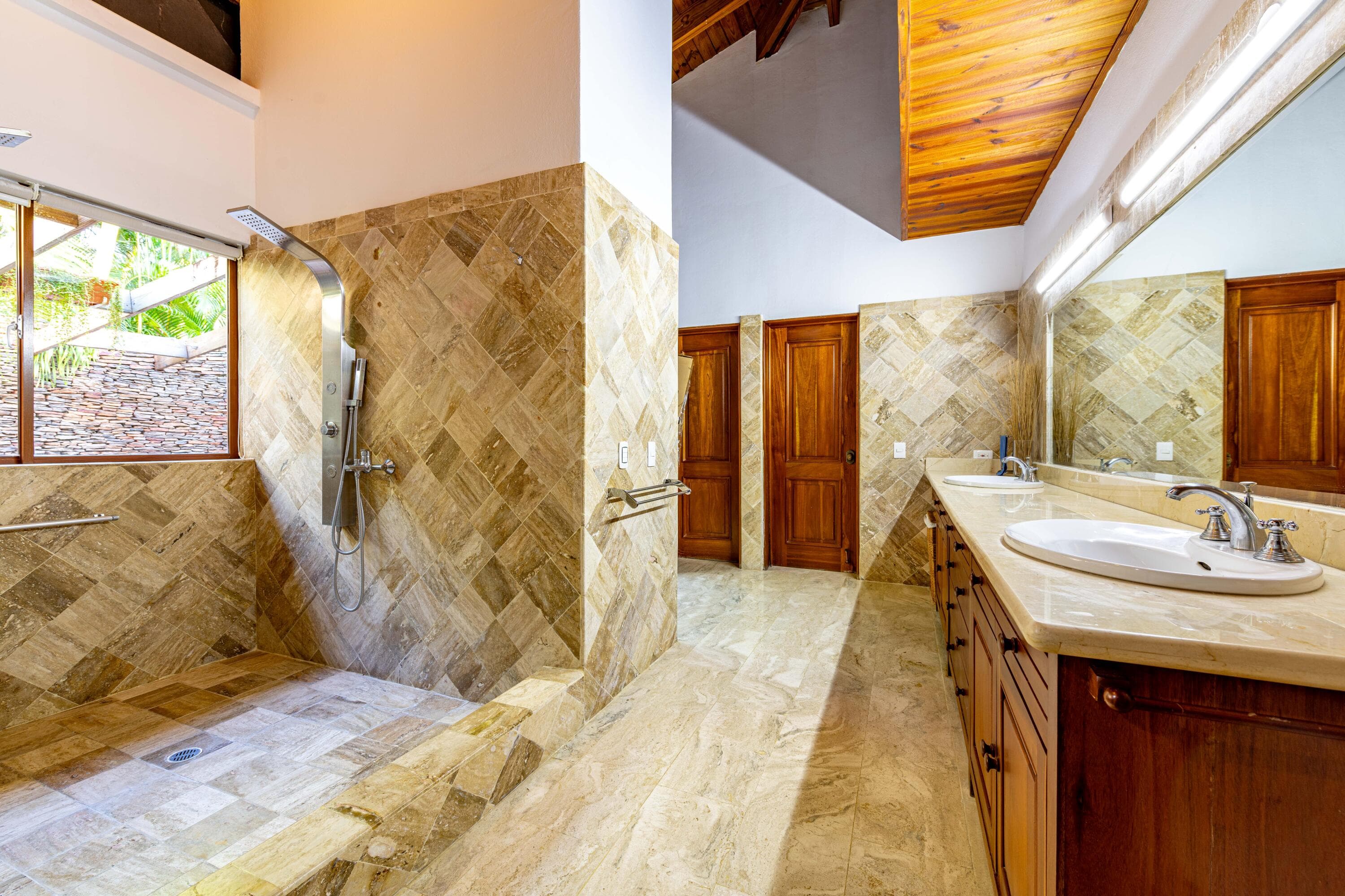 47 Las Canas I — photo 14 of 16
