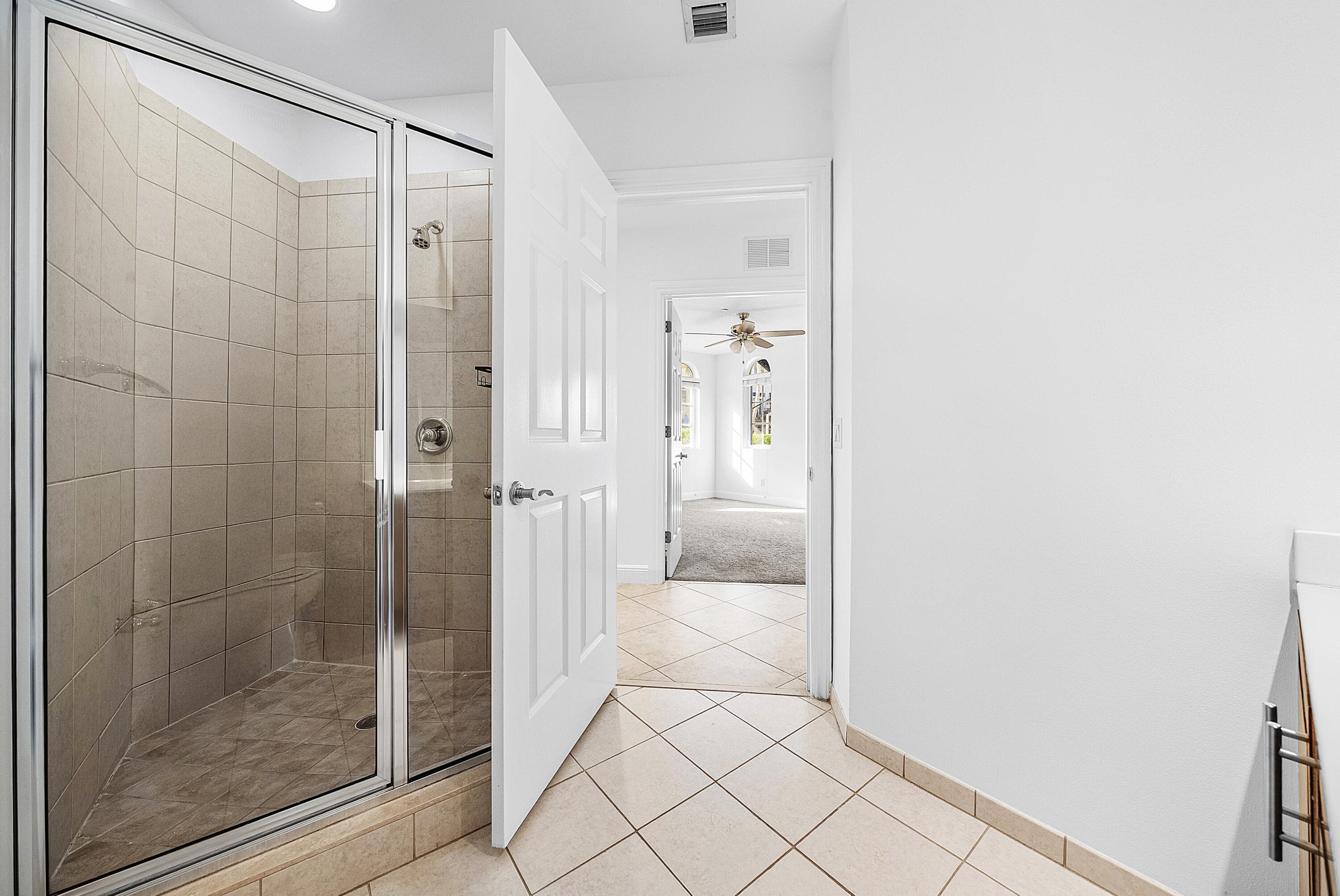 824 Virginia Garden Drive, Boynton Beach, FL 33435 — photo 11 of 52