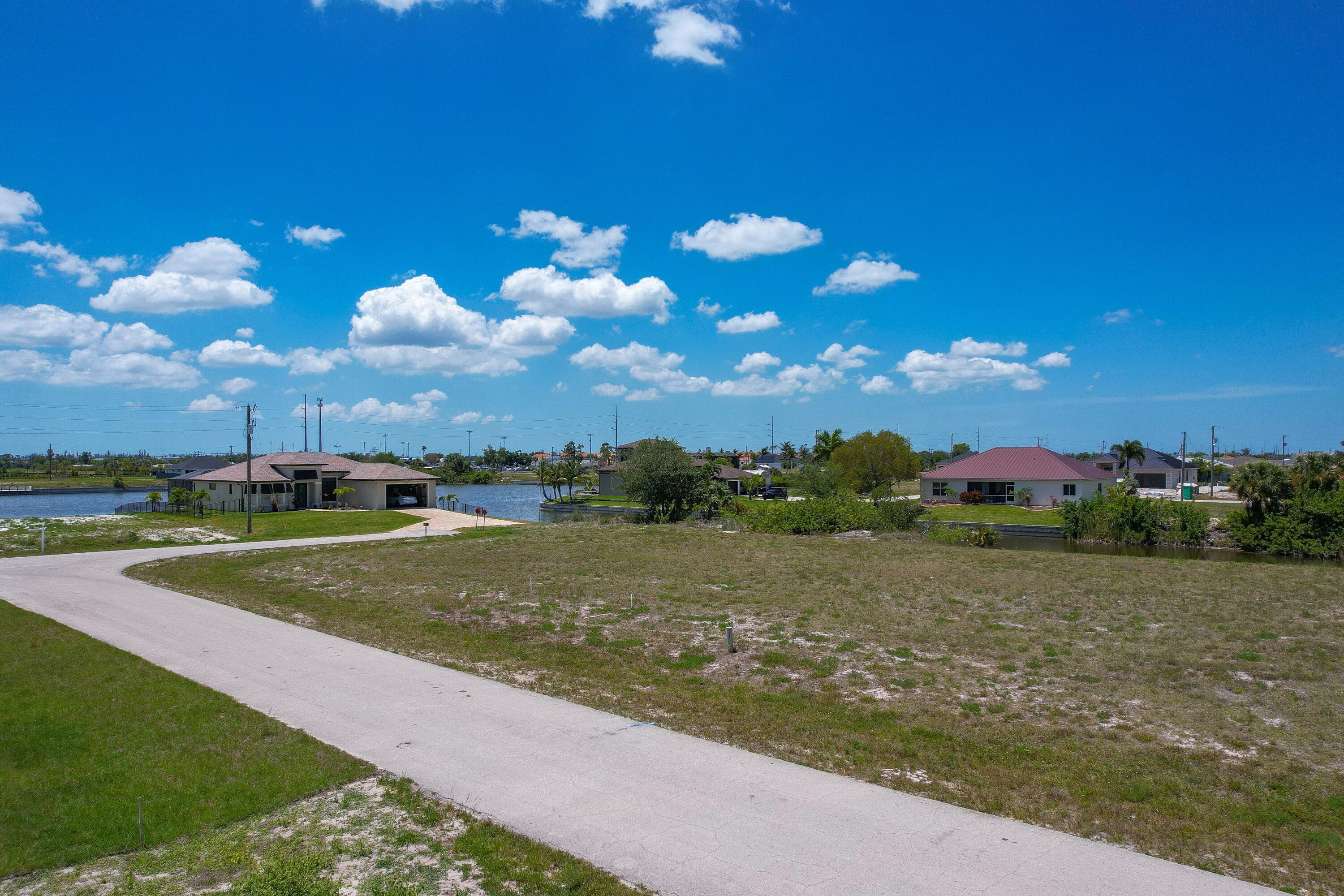 904 NW 12th Avenue, Cape Coral, FL 33993 — photo 1 of 21