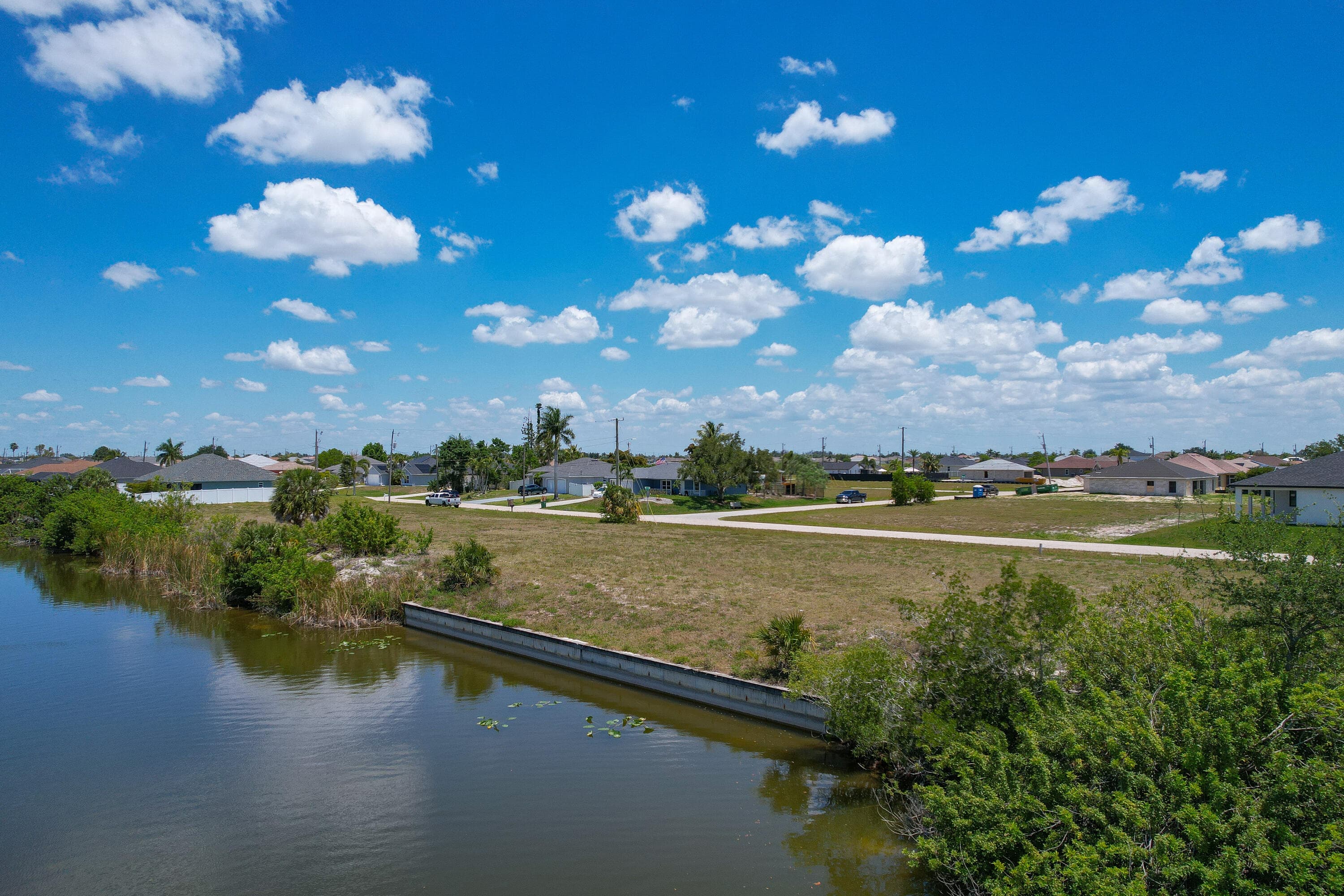 904 NW 12th Avenue, Cape Coral, FL 33993 — photo 3 of 21