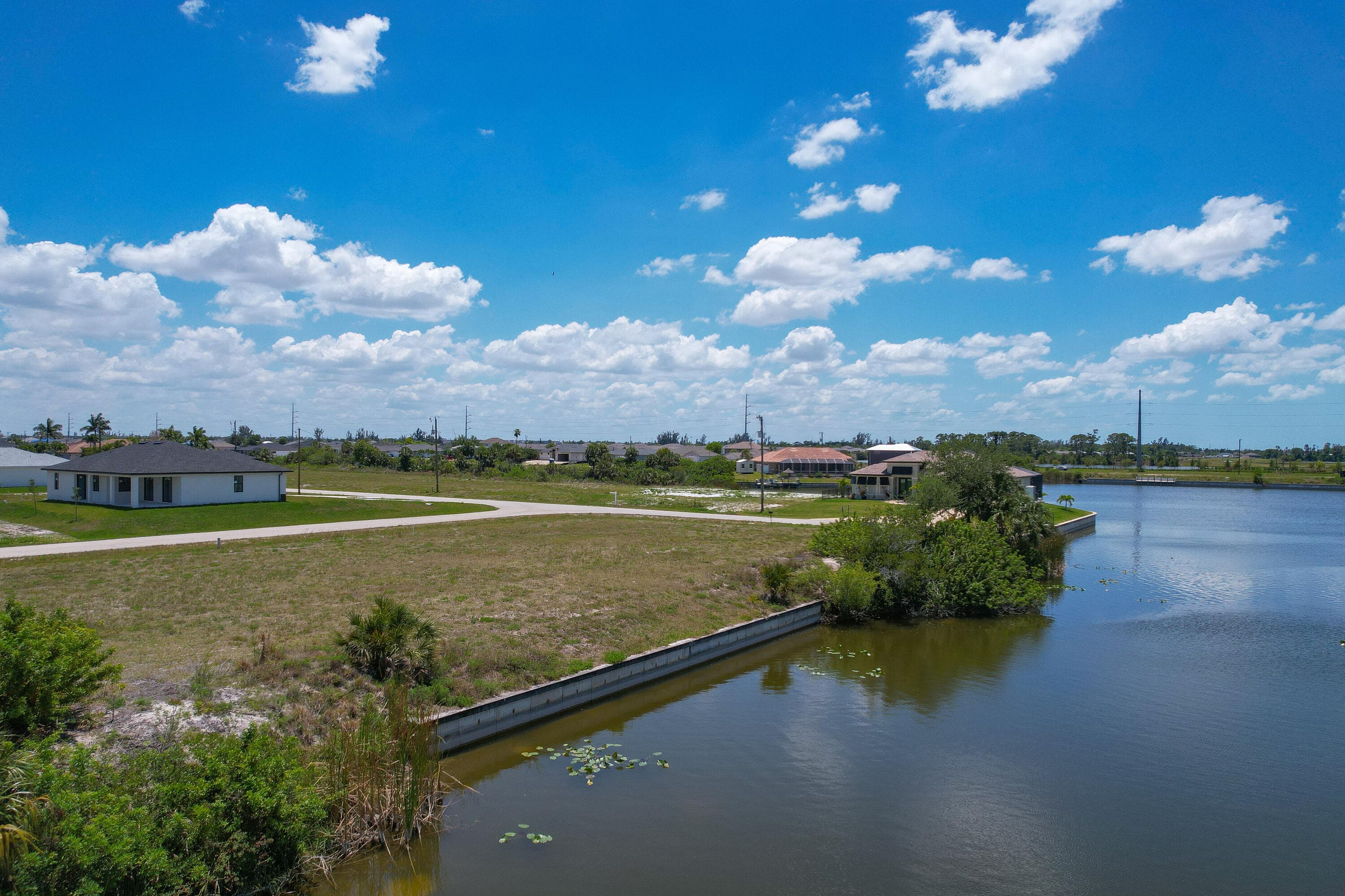 904 NW 12th Avenue, Cape Coral, FL 33993 — photo 4 of 21