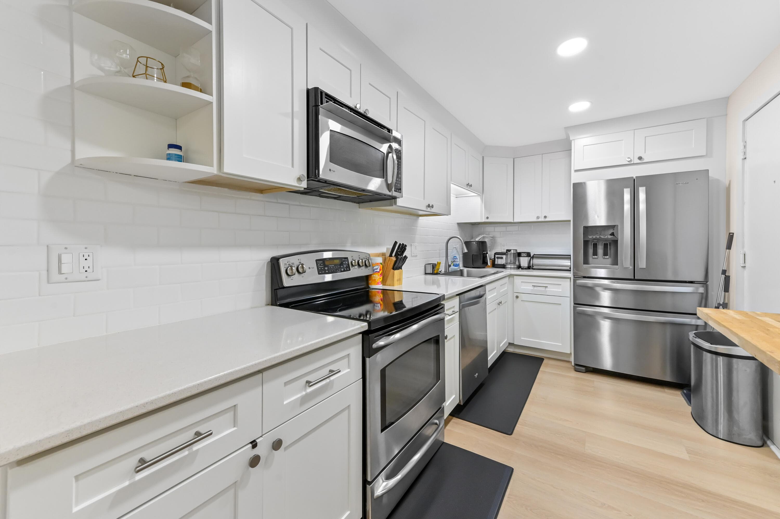 1428 SE 4th Avenue 215, Deerfield Beach, FL 33441 — photo 15 of 29
