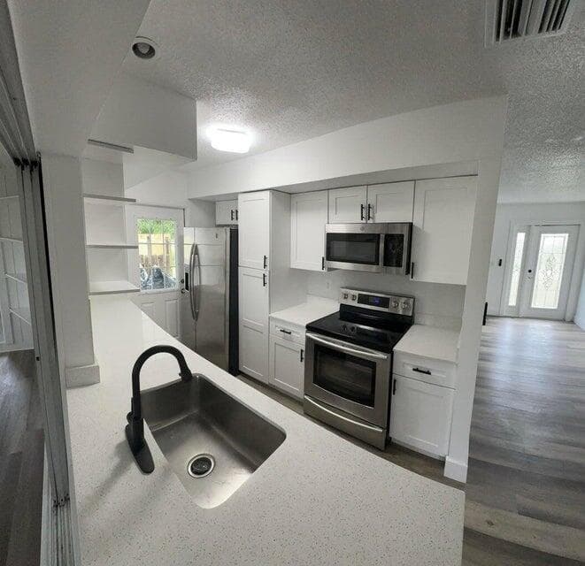 402 NE Armory Circle, Port St. Lucie, FL 34983 — photo 2 of 10