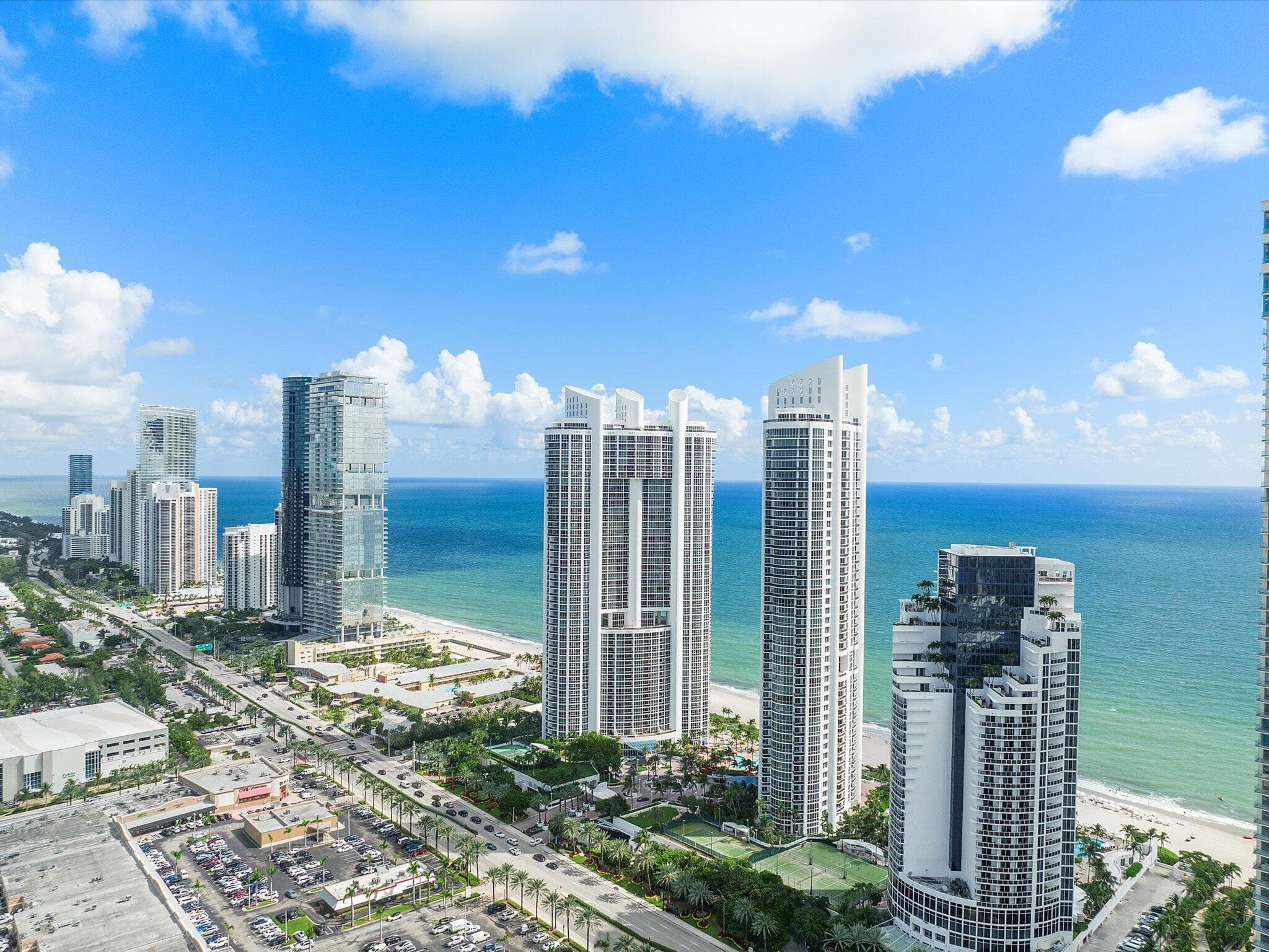 18101 Collins Avenue 401, Sunny Isles Beach, FL 33160 — photo 44 of 79
