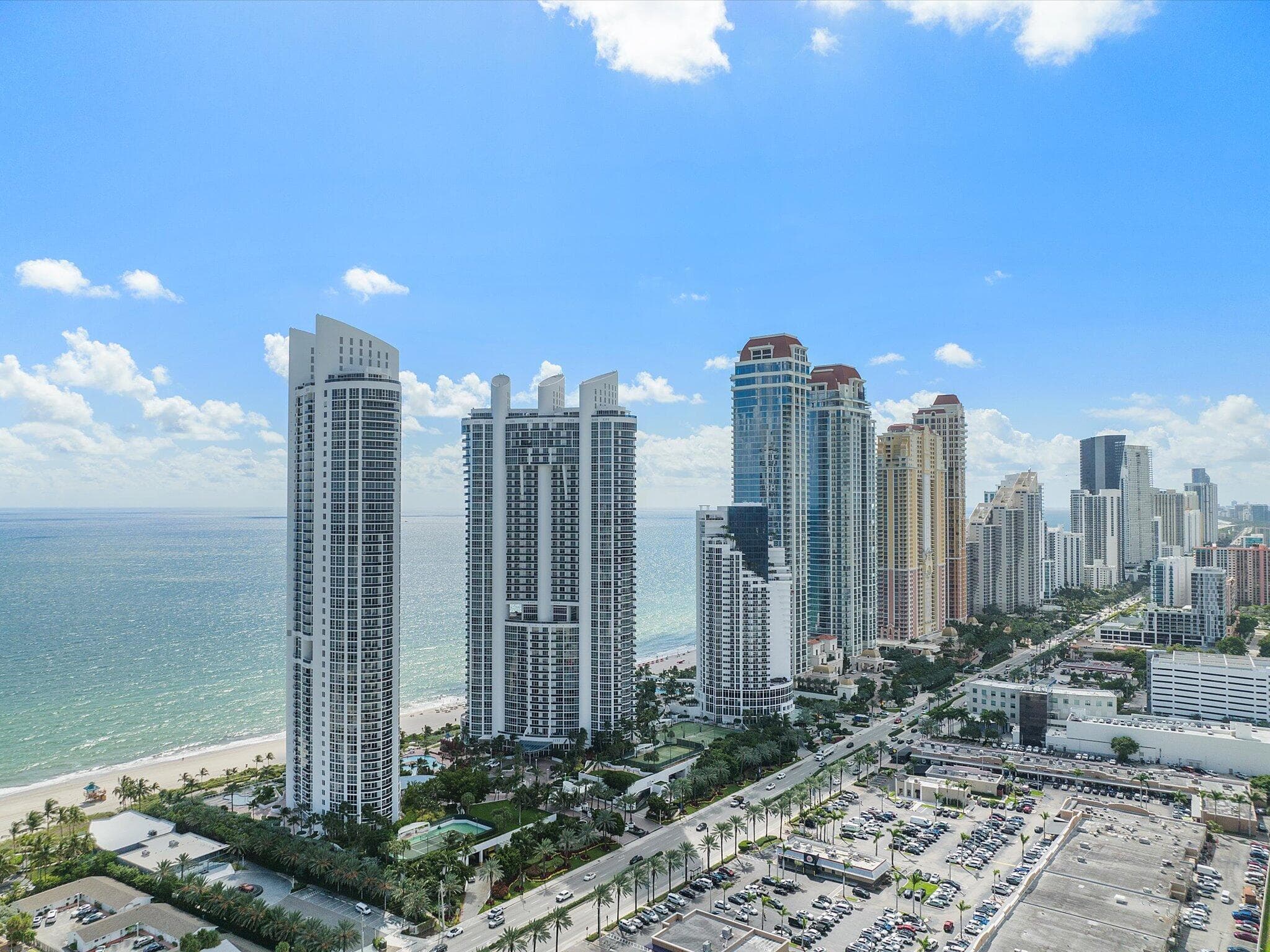 18101 Collins Avenue 401, Sunny Isles Beach, FL 33160 — photo 45 of 79