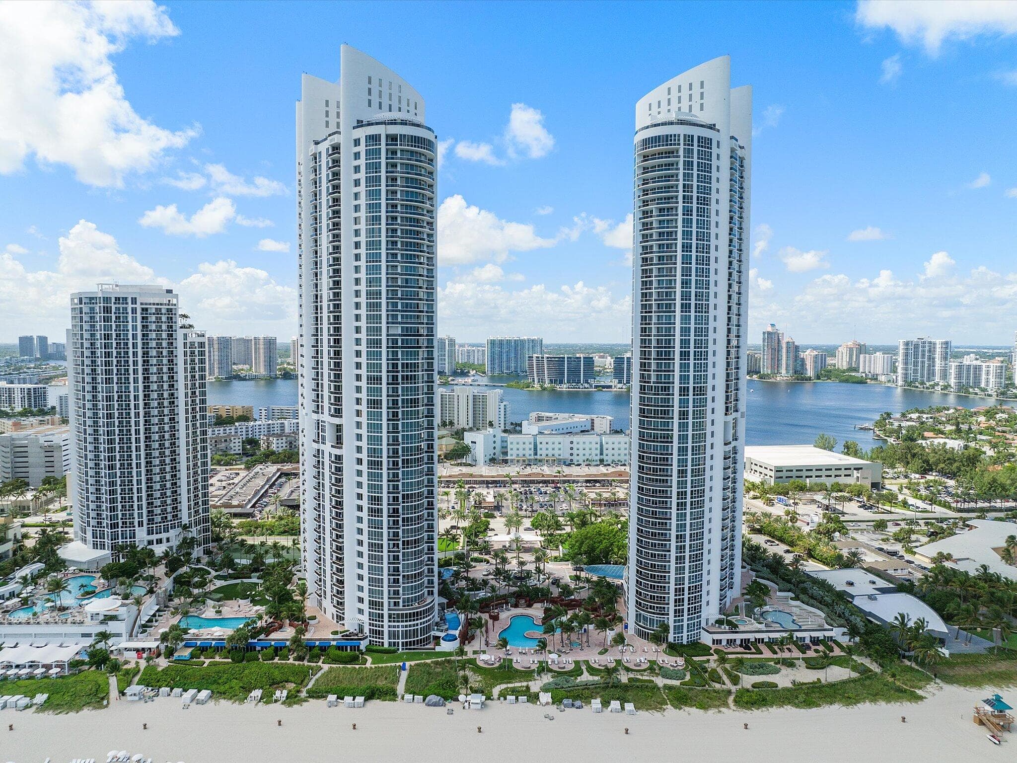 18101 Collins Avenue 401, Sunny Isles Beach, FL 33160 — photo 50 of 79