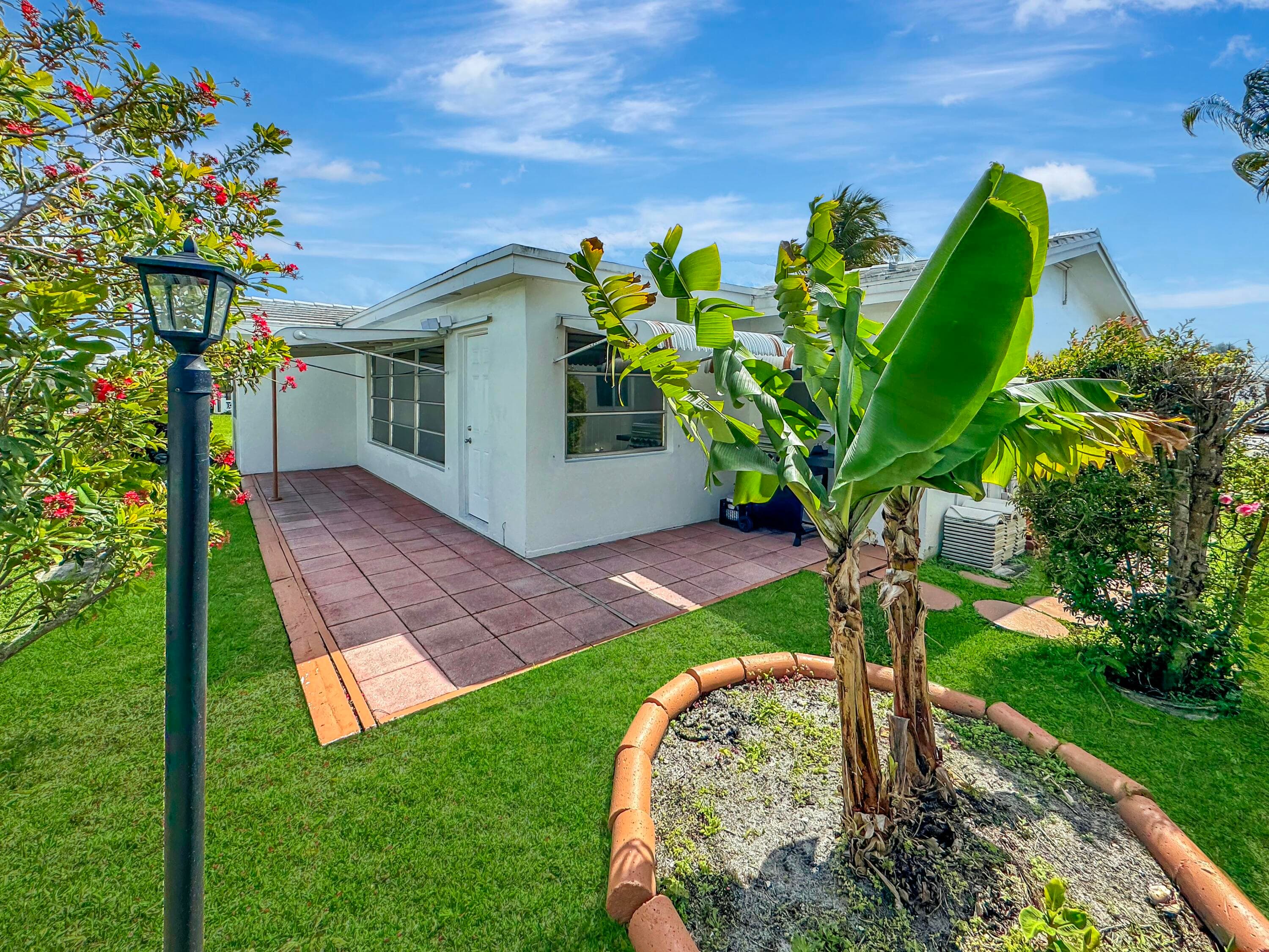 121 NW 31st Court, Pompano Beach, FL 33064 — photo 7 of 29