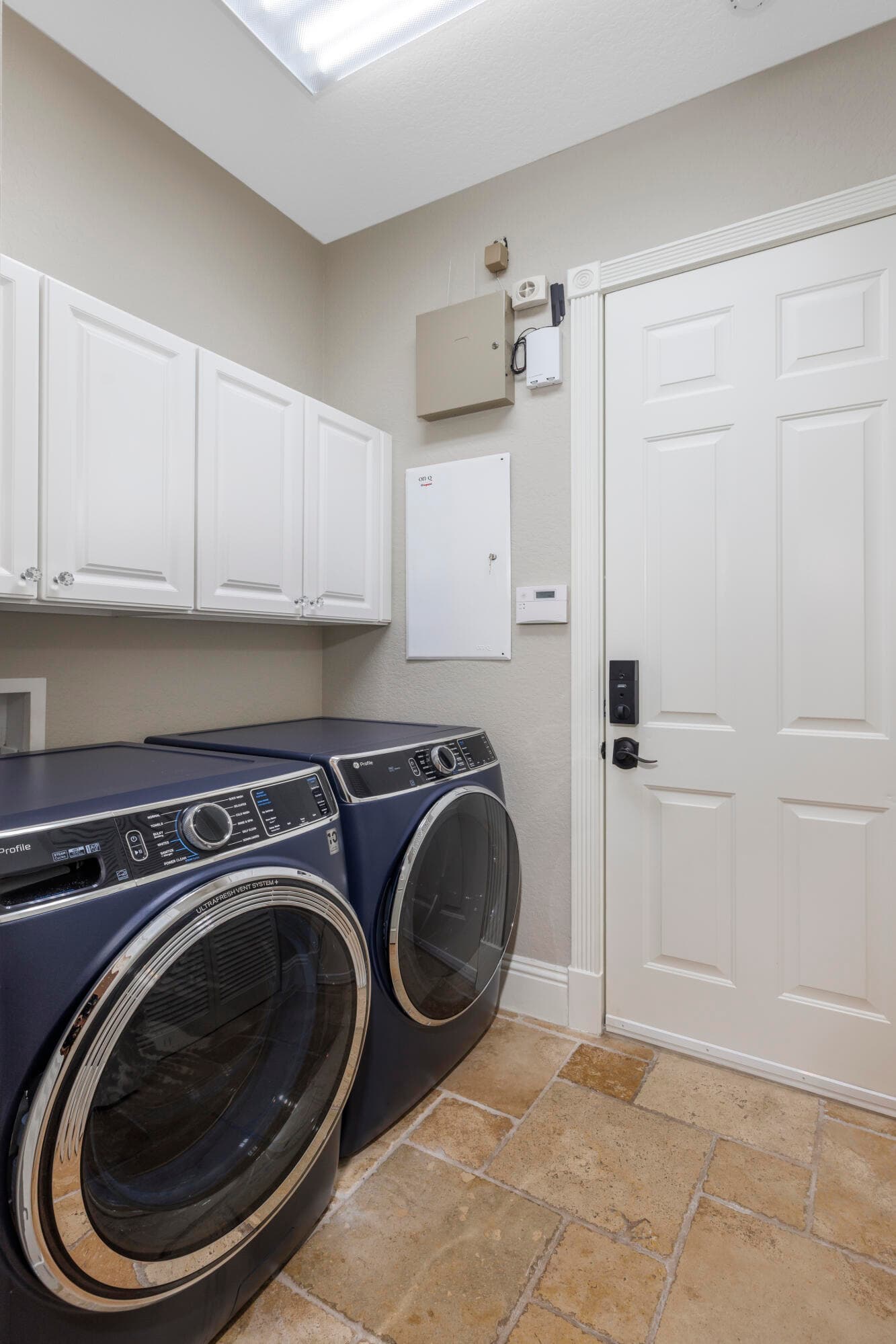 912 SW Sun Circle, Palm City, FL 34990 — photo 15 of 39