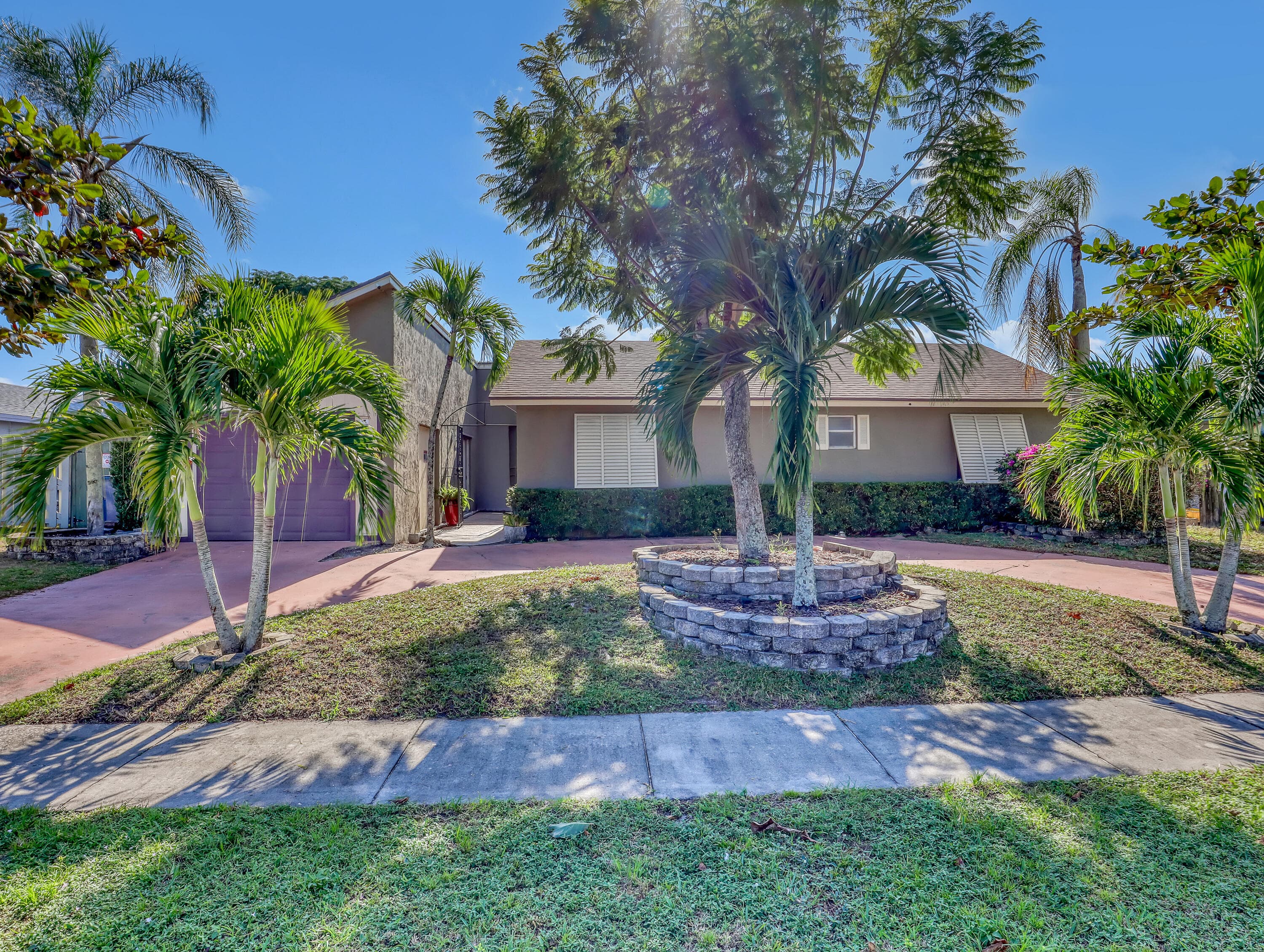 10404 Carmen Lane, Royal Palm Beach, FL 33411 — photo 2 of 55