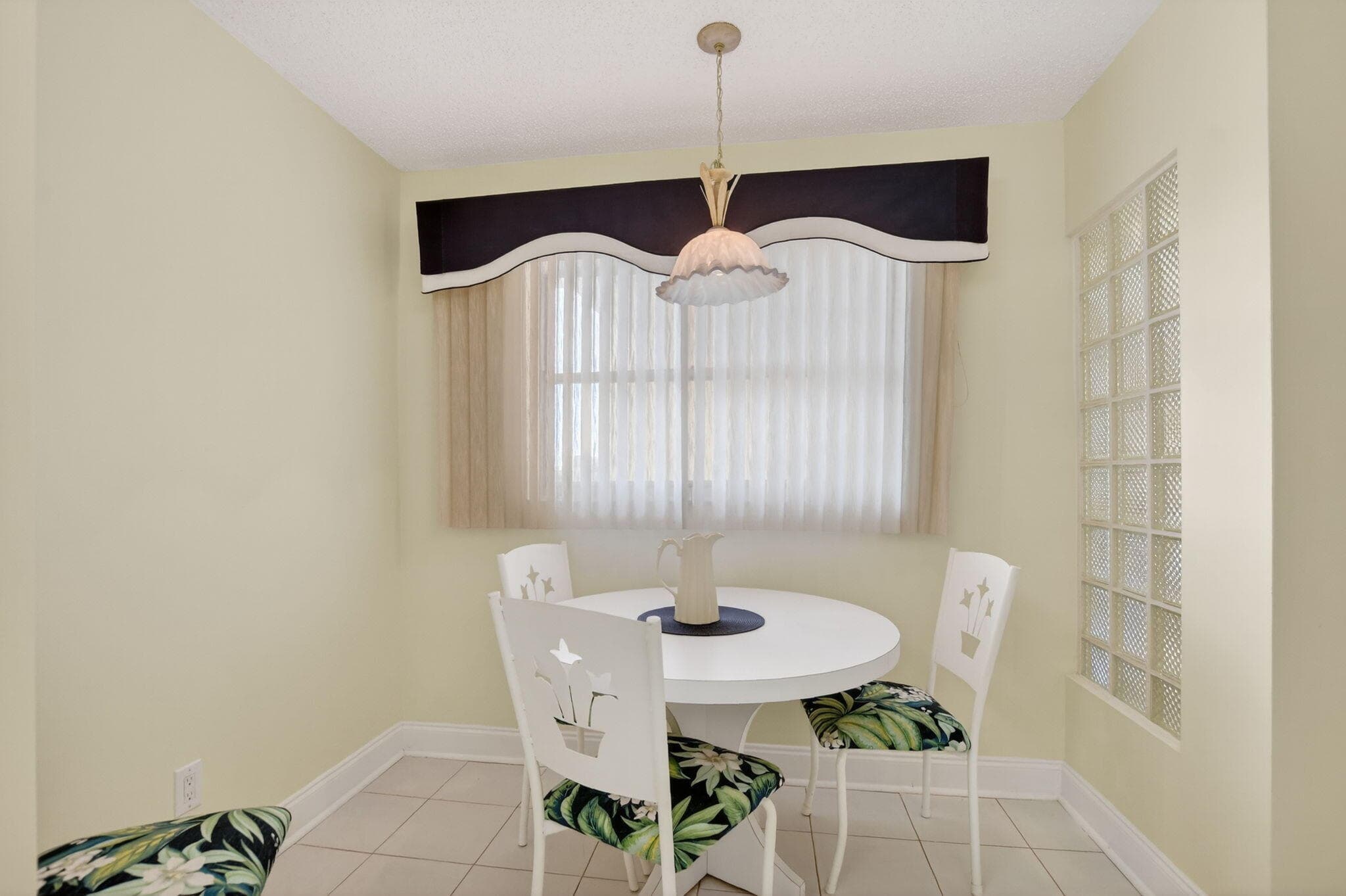 23249 Barwood Lane N 405, Boca Raton, FL 33428 — photo 4 of 42