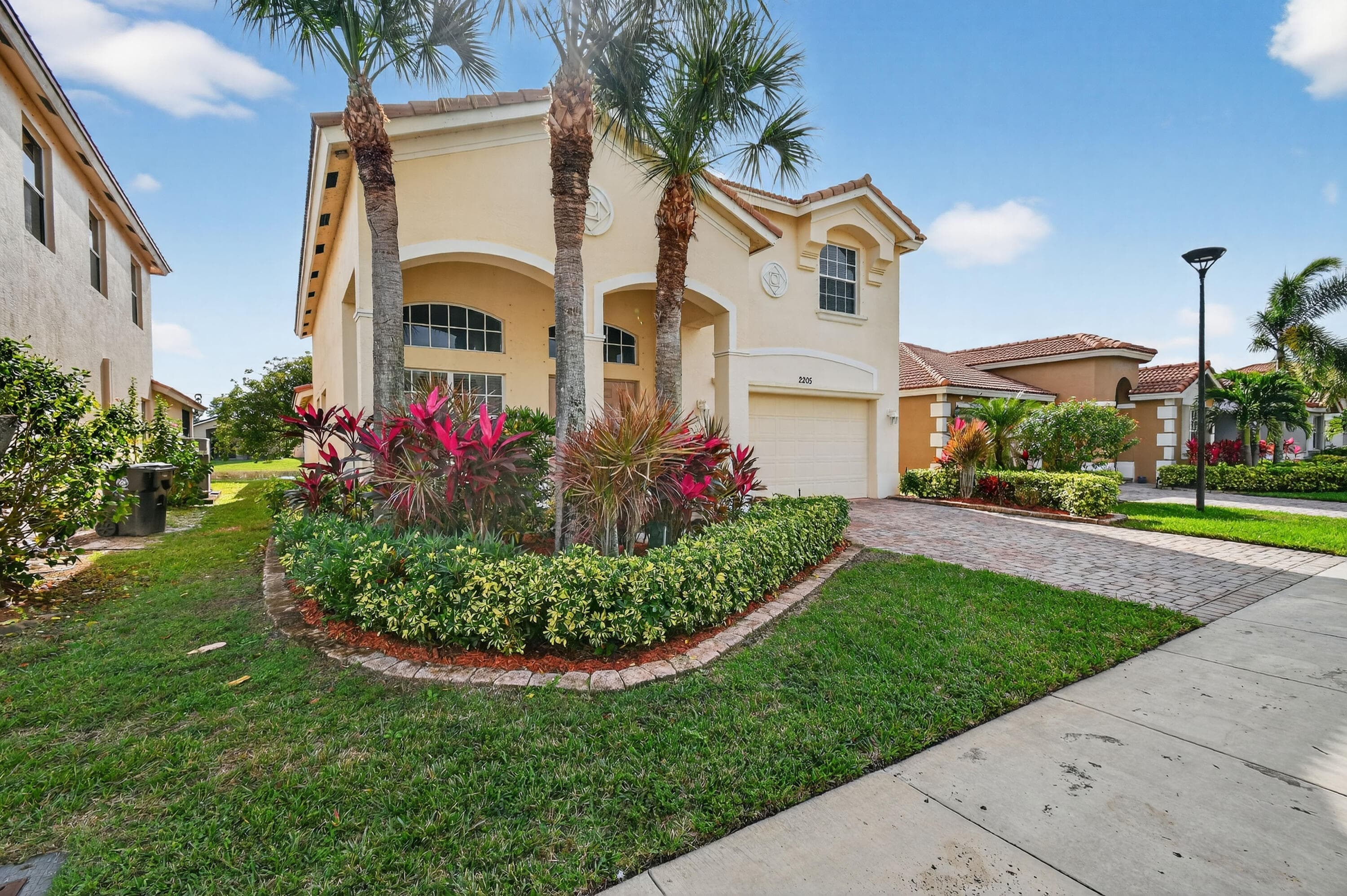 2205 SW Newport Isles Boulevard, Port St. Lucie, FL 34953 — photo 5 of 93
