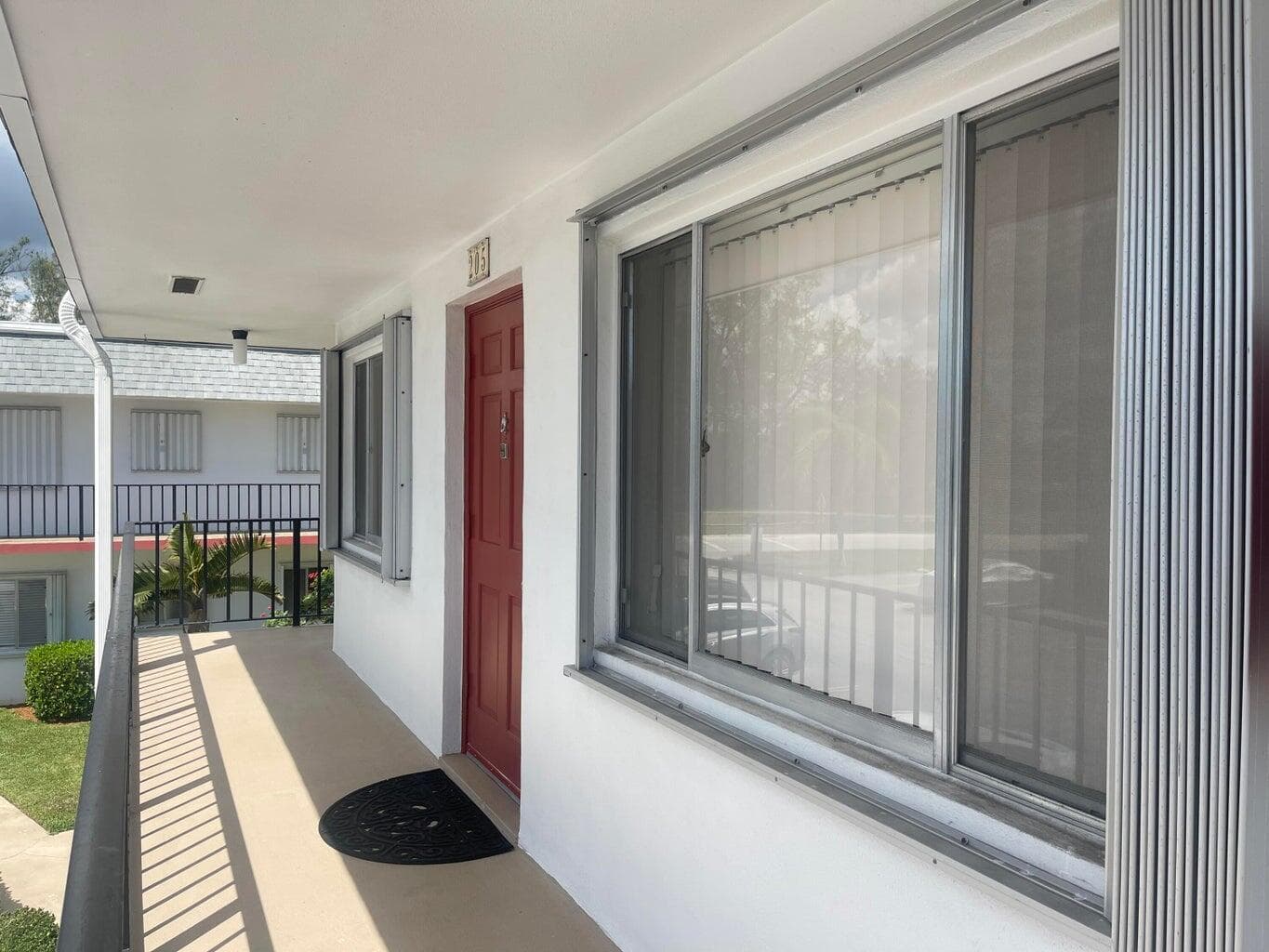 2840 Lake Osborne Drive 205, Lake Worth, FL 33461 — photo 17 of 32