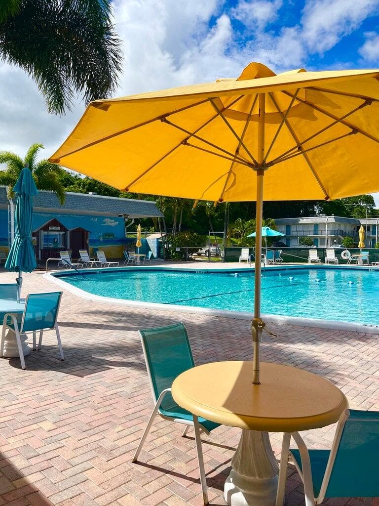 2840 Lake Osborne Drive 205, Lake Worth, FL 33461 — photo 27 of 32