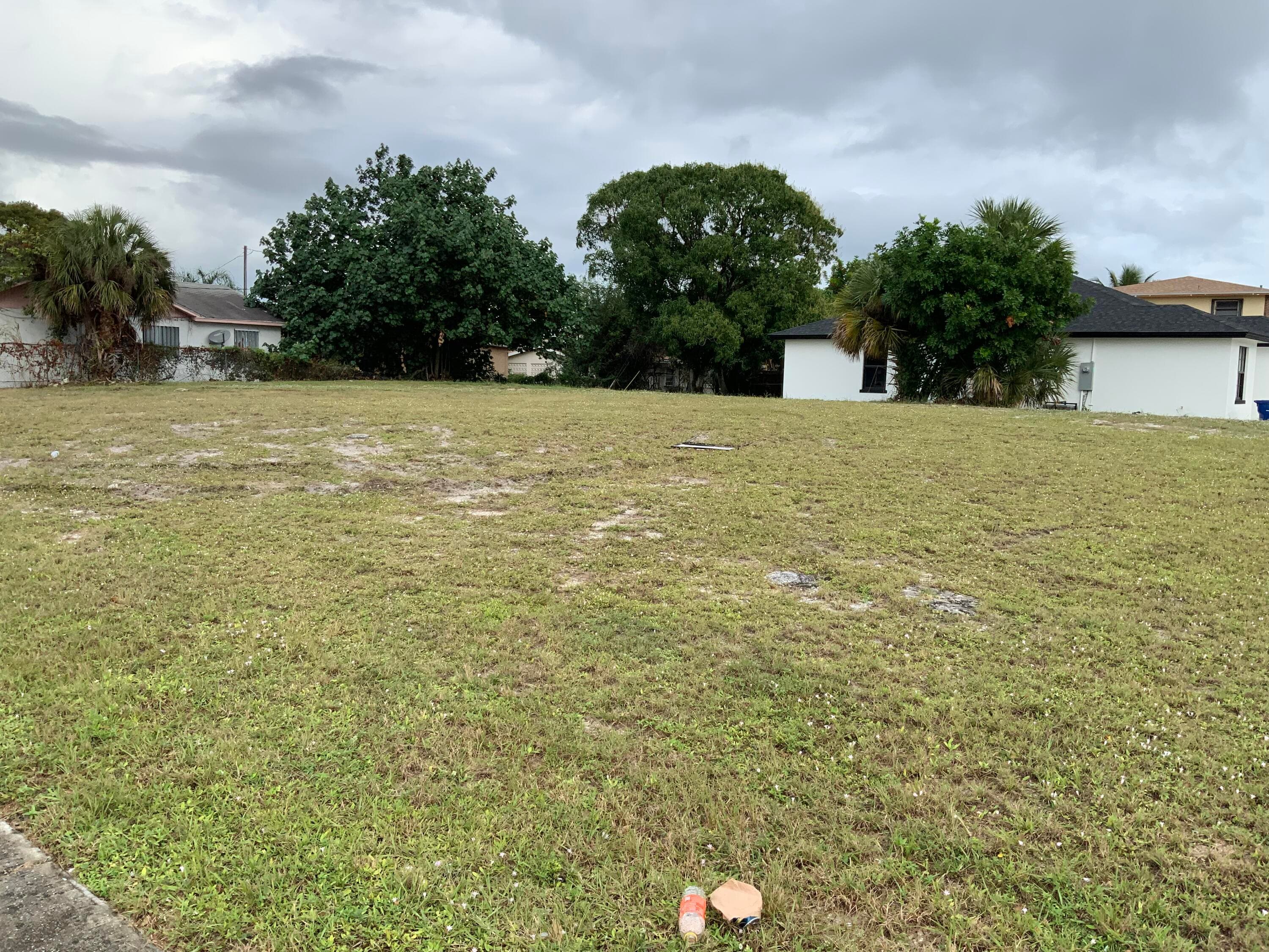 Null 32nd & S Ave S, Riviera Beach, FL 33404 — photo 4 of 4