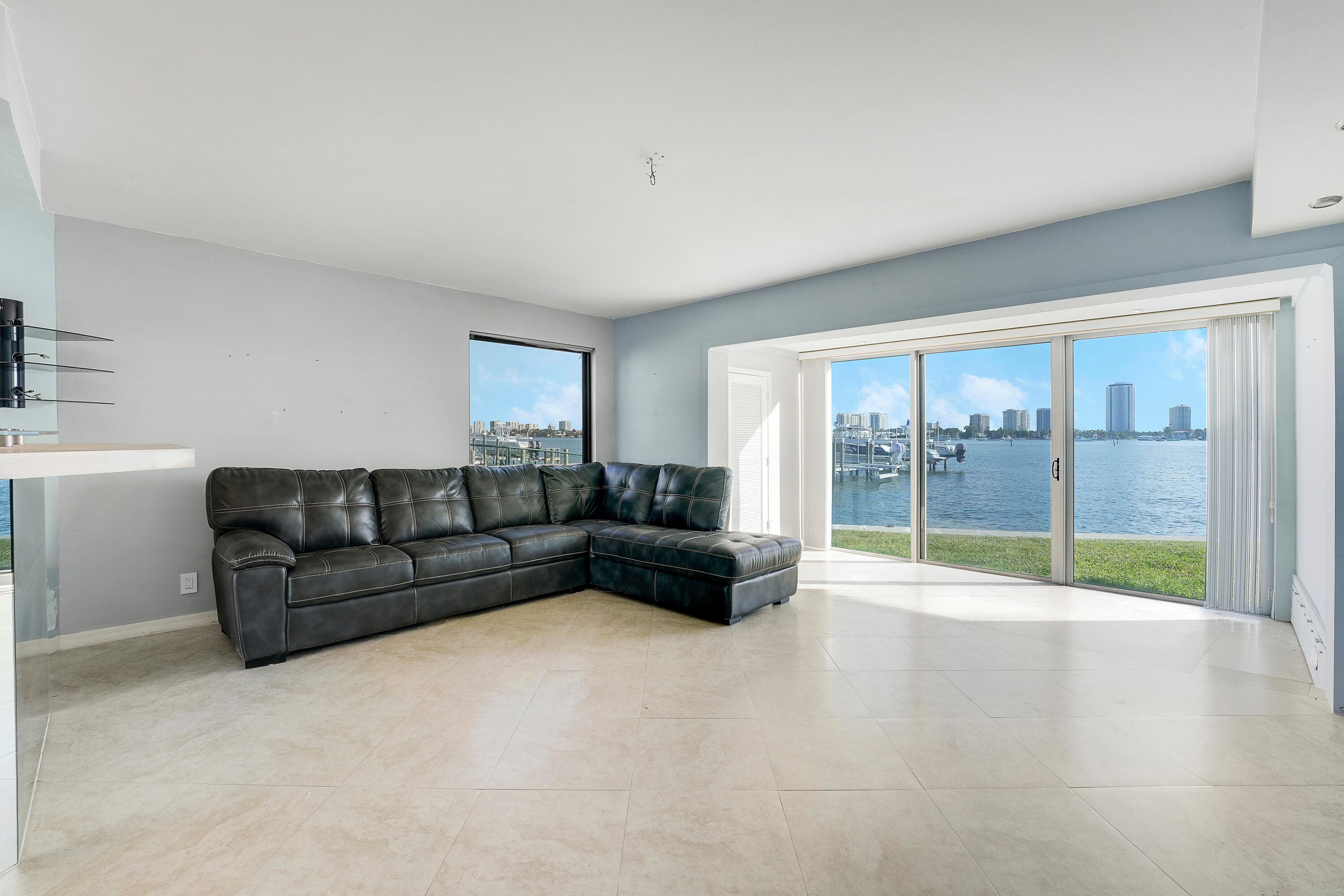 360 Wilma Circle, Riviera Beach, FL 33404 — photo 16 of 42