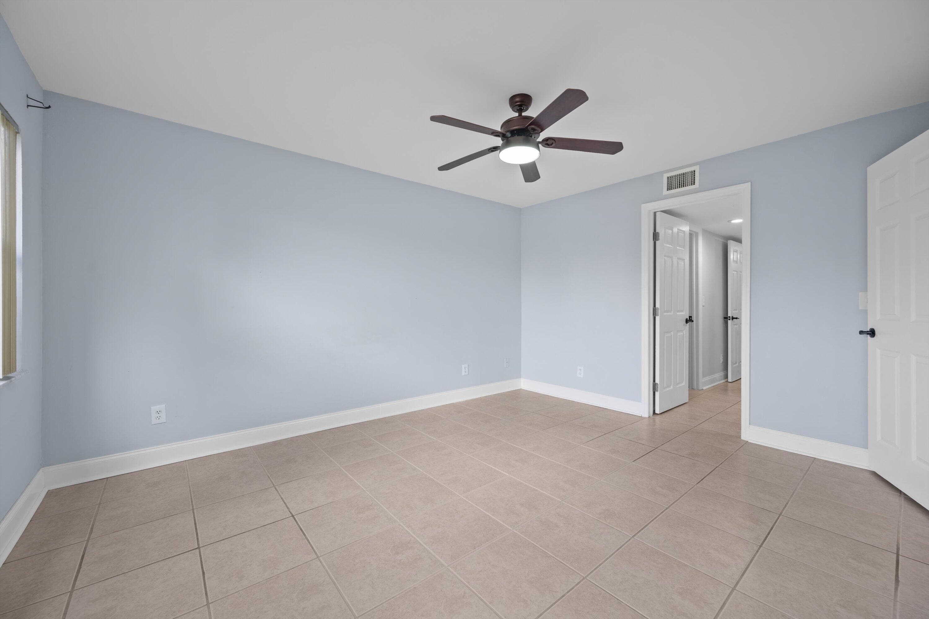 600 Uno Lago Drive 104, Juno Beach, FL 33408 — photo 10 of 48
