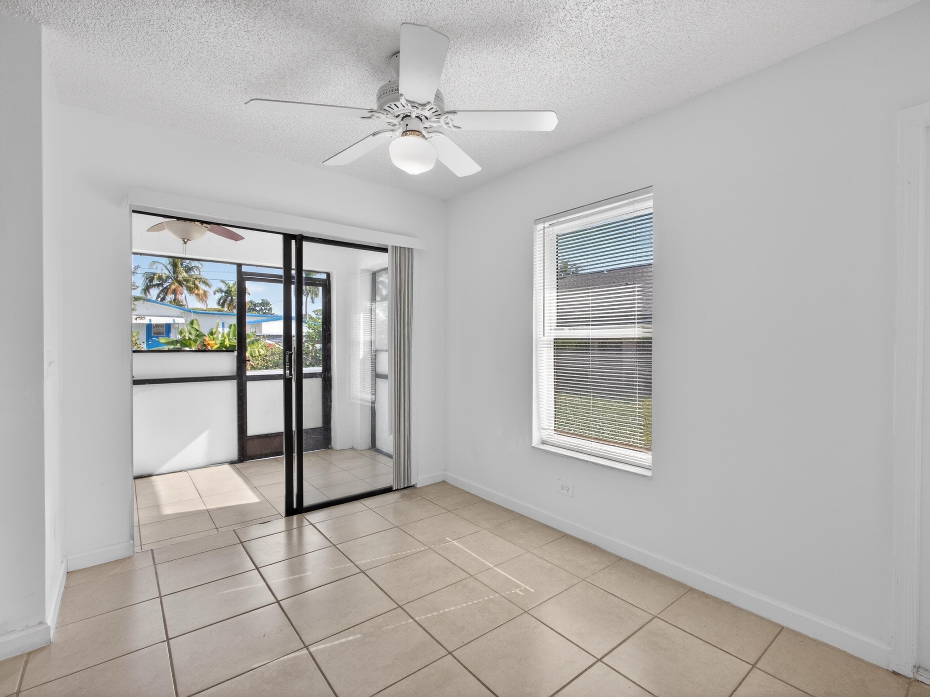 2548 Ida Way, West Palm Beach, FL 33415 — photo 10 of 33