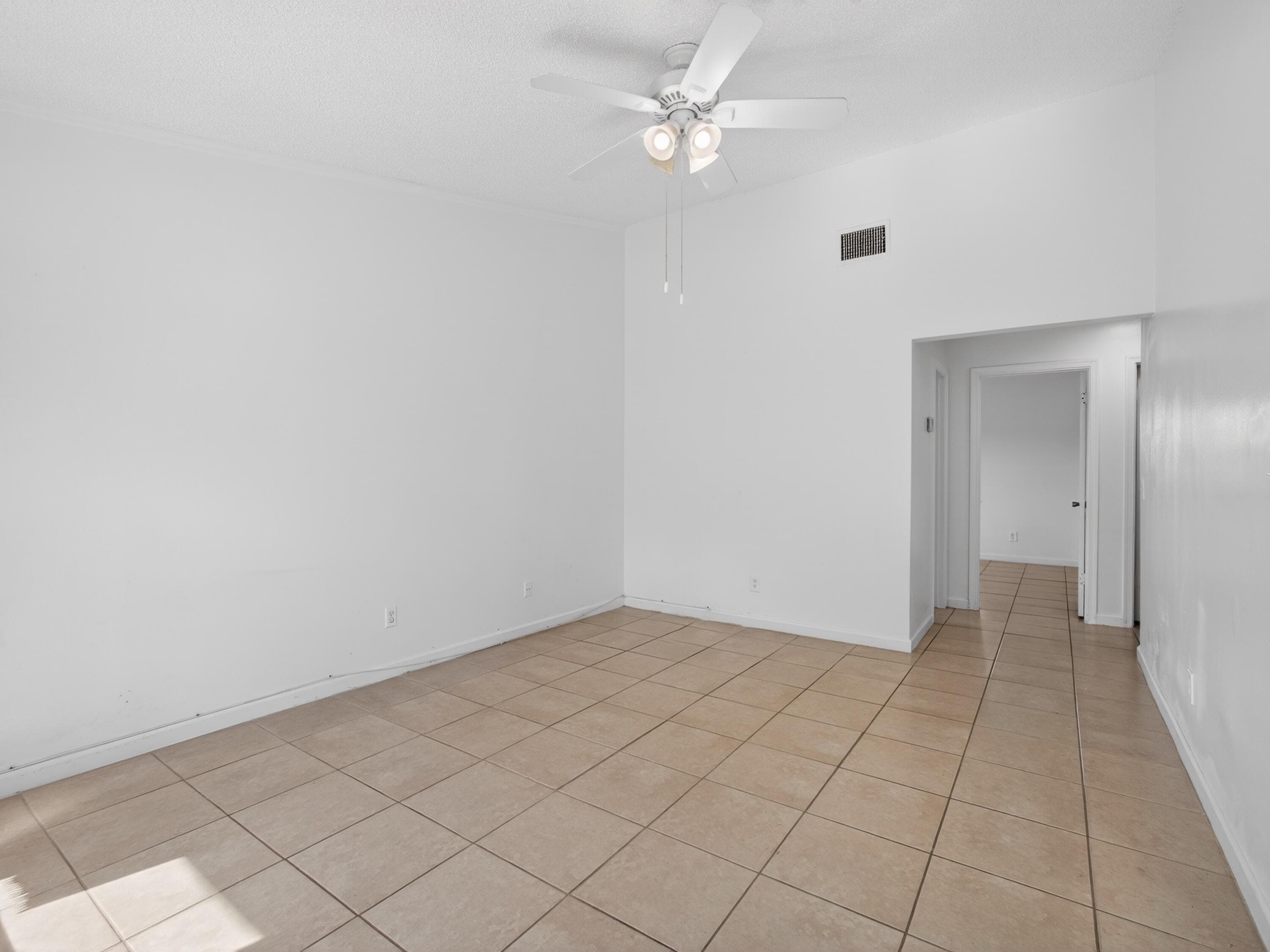 2548 Ida Way, West Palm Beach, FL 33415 — photo 5 of 33