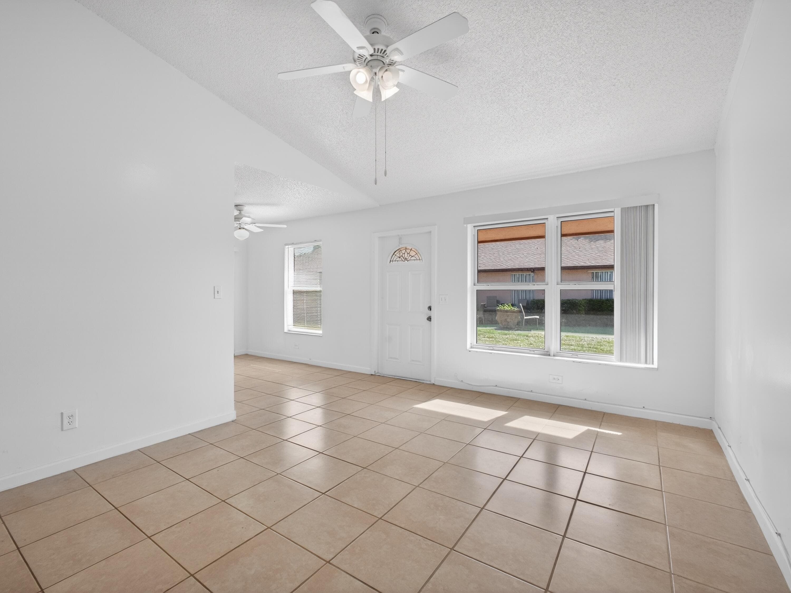 2548 Ida Way, West Palm Beach, FL 33415 — photo 8 of 33
