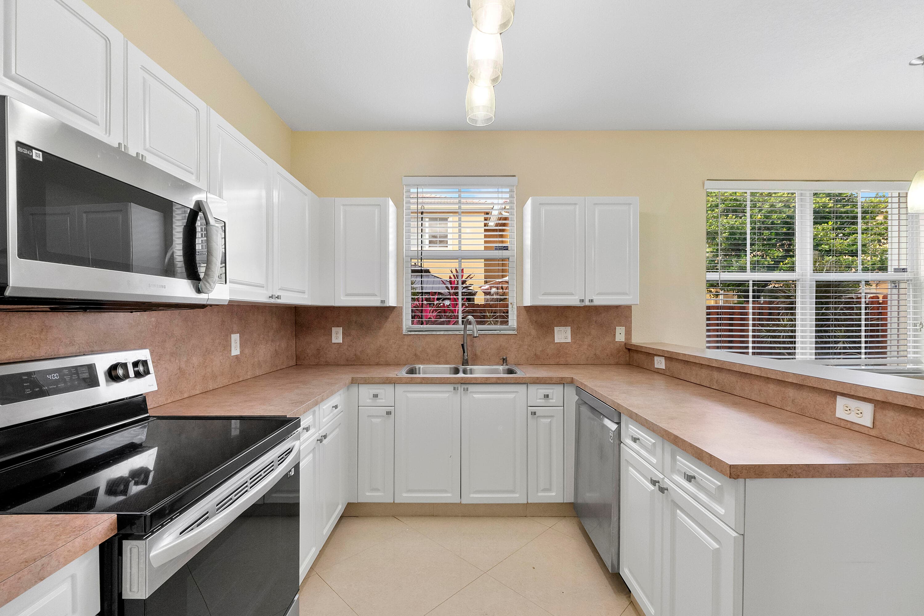 13743 SW 116th Terrace, Miami, FL 33186 — photo 17 of 44