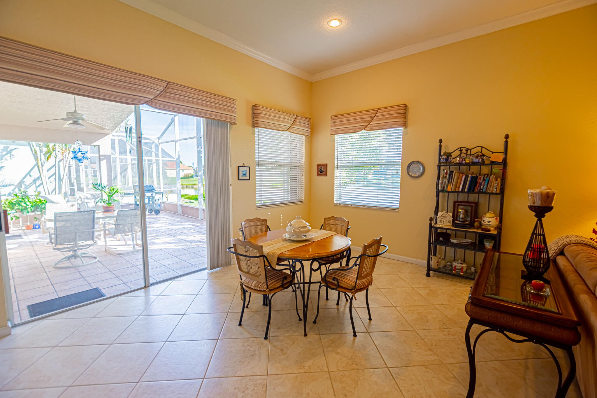 468 NW Blue Lake Drive, Port St. Lucie, FL 34986 — photo 7 of 45