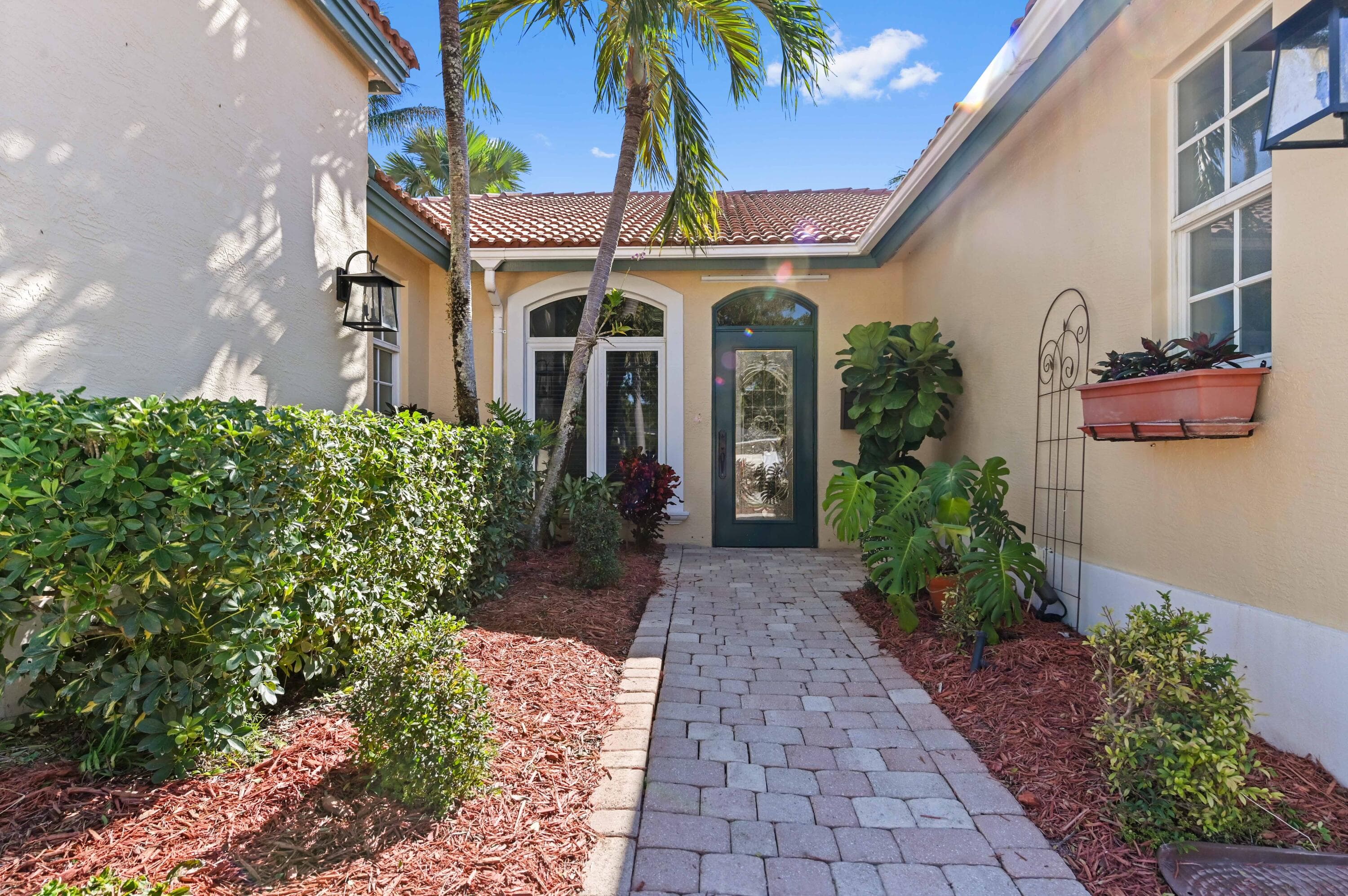 746 W Palmetto Park Road, Boca Raton, FL 33486 — photo 4 of 60