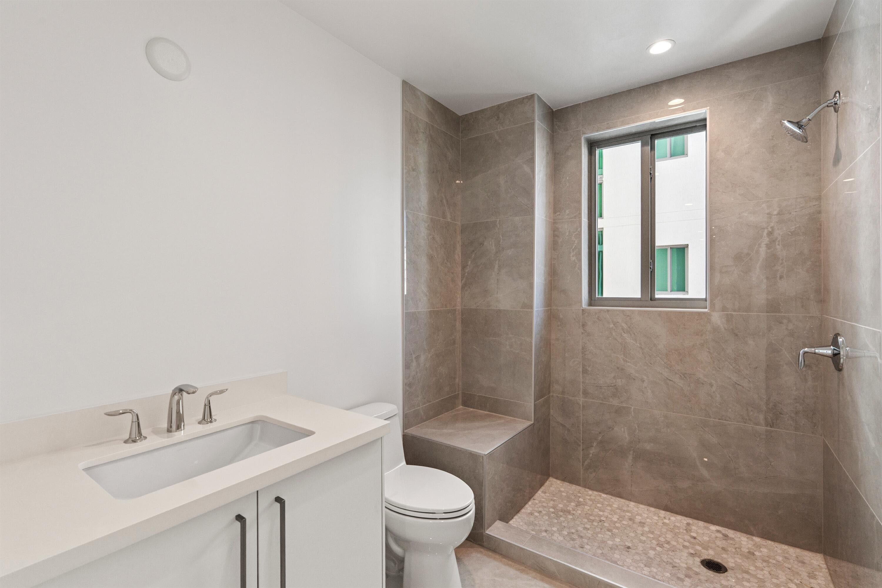 485 E Royal Palm Road 604, Boca Raton, FL 33432 — photo 18 of 40
