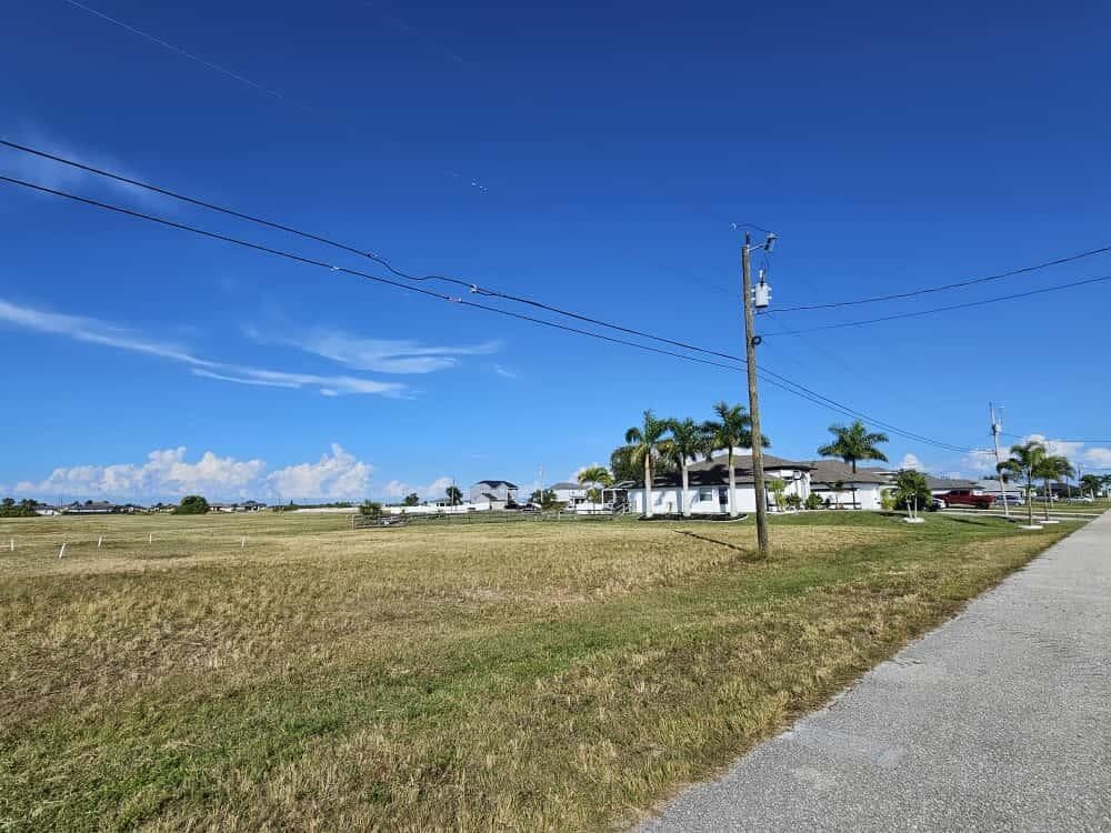 3405 NW 6th Street, Cape Coral, FL 33993 — photo 4 of 6