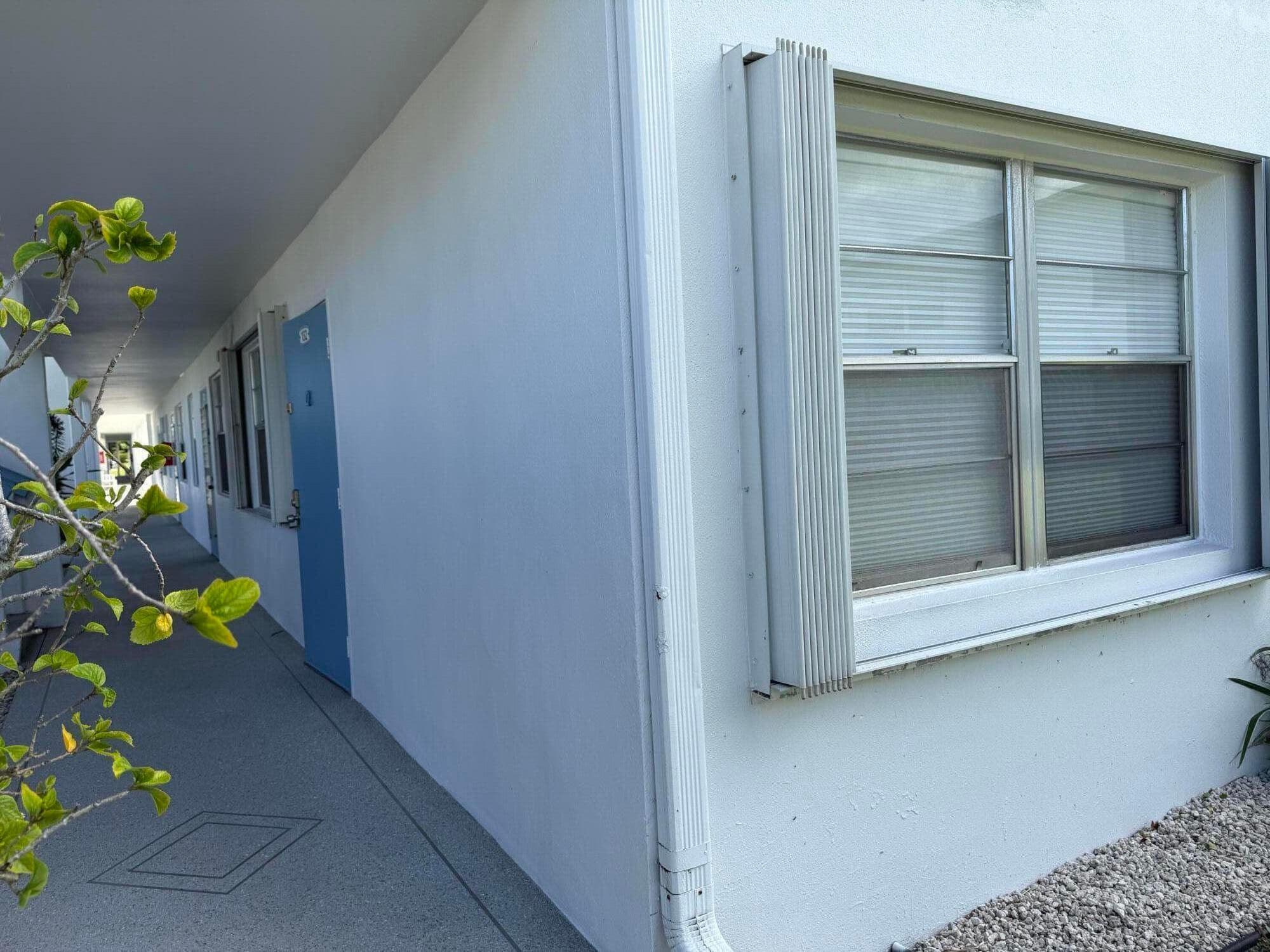 132 Newport I 132, Deerfield Beach, FL 33442 — photo 2 of 12