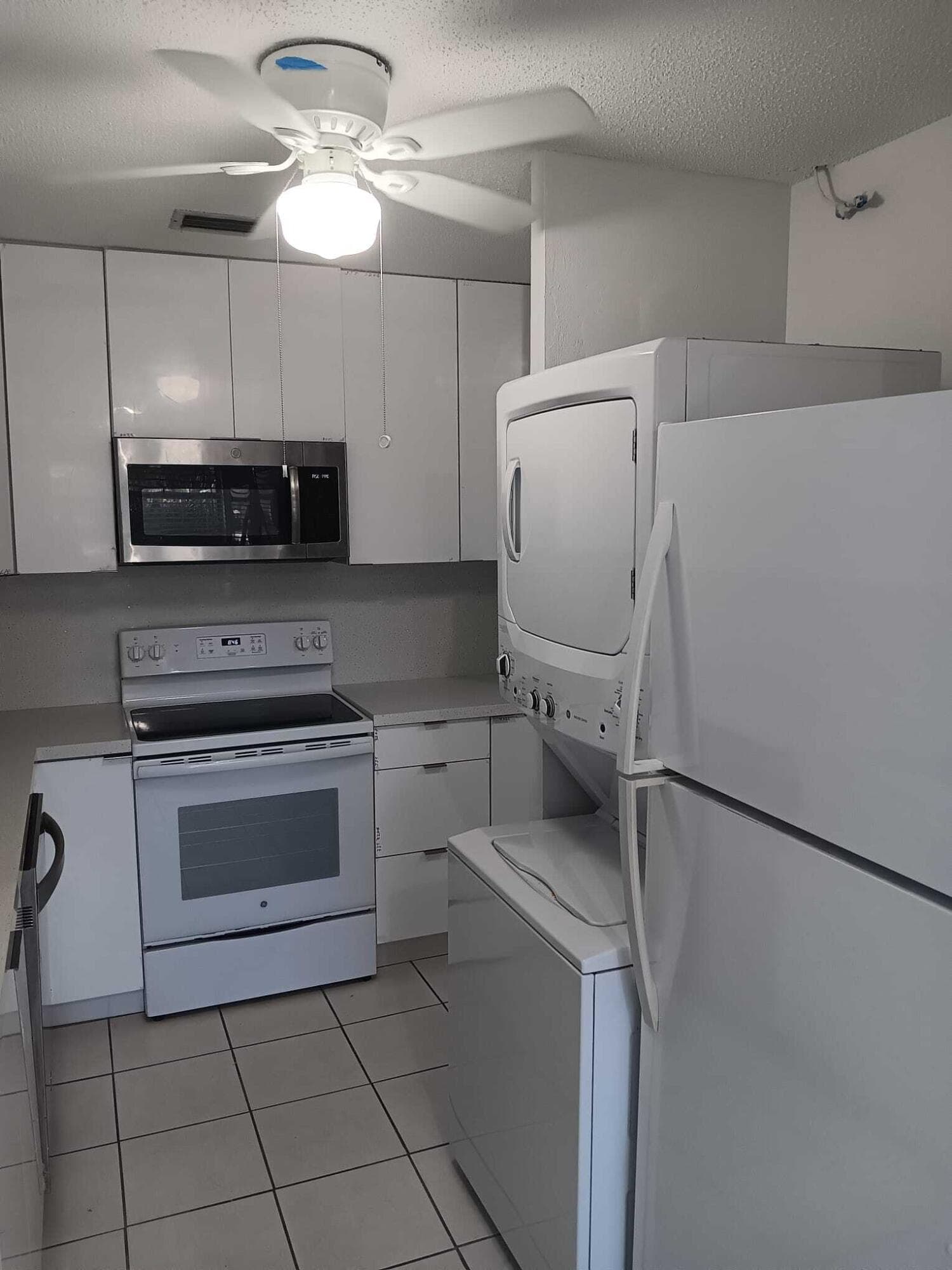 20886 Vinesta Circle 313, Boca Raton, FL 33433 — photo 4 of 23