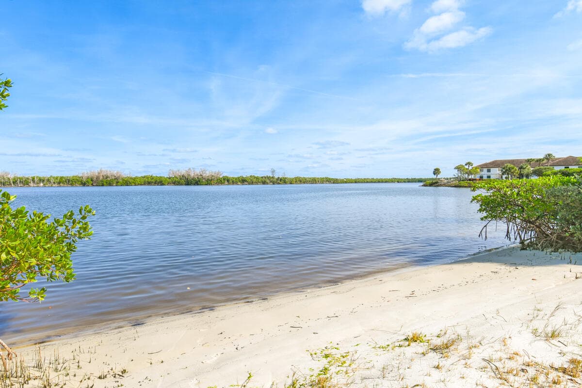 5363 SE Miles Grant Road D203, Stuart, FL 34997 — photo 4 of 59