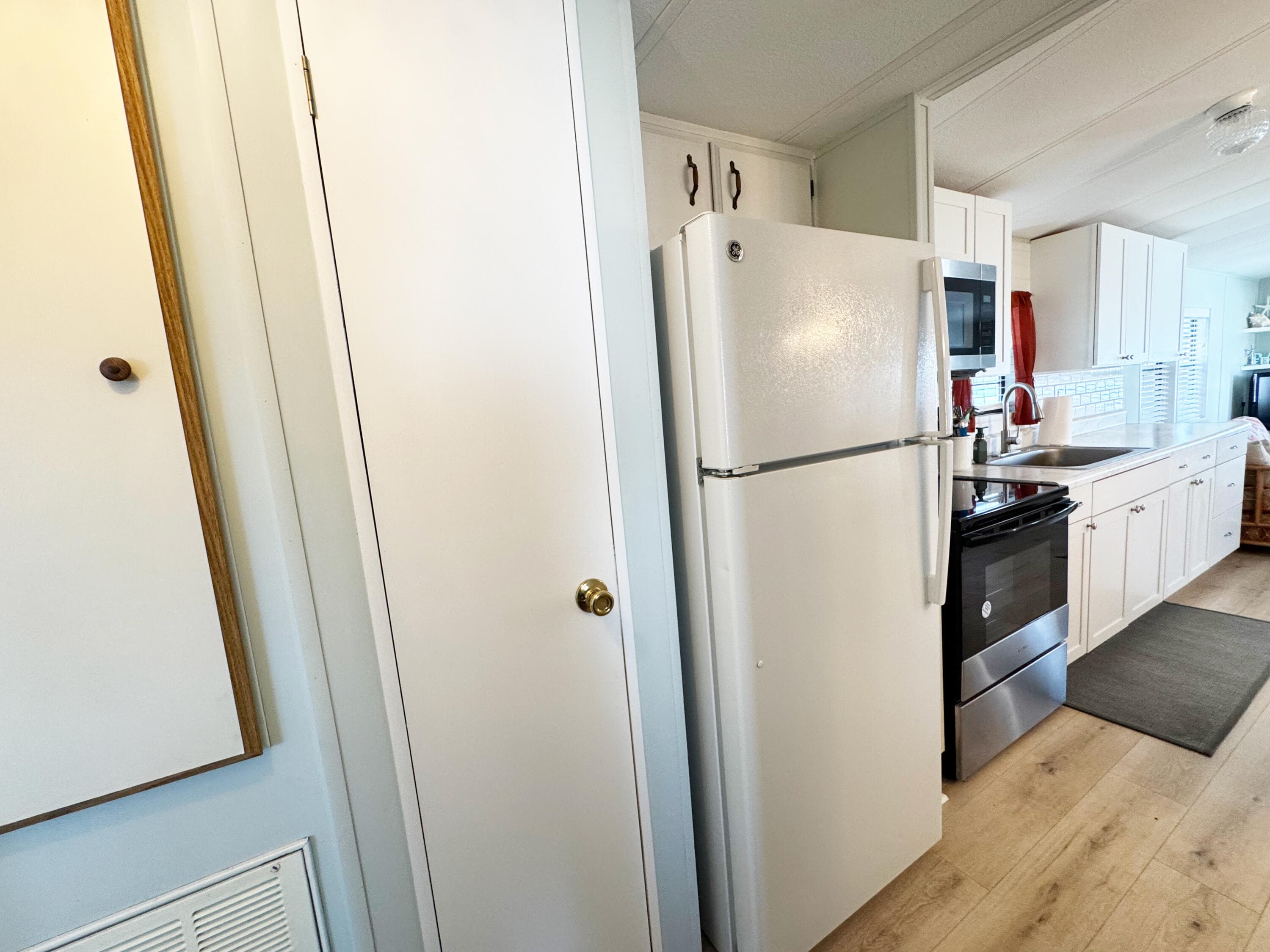 210 Cardinal Drive B, Briny Breezes, FL 33435 — photo 29 of 34