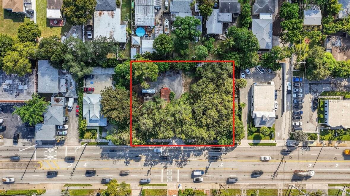 304 SW 12th Street, Fort Lauderdale, FL 33315 — photo 1 of 28