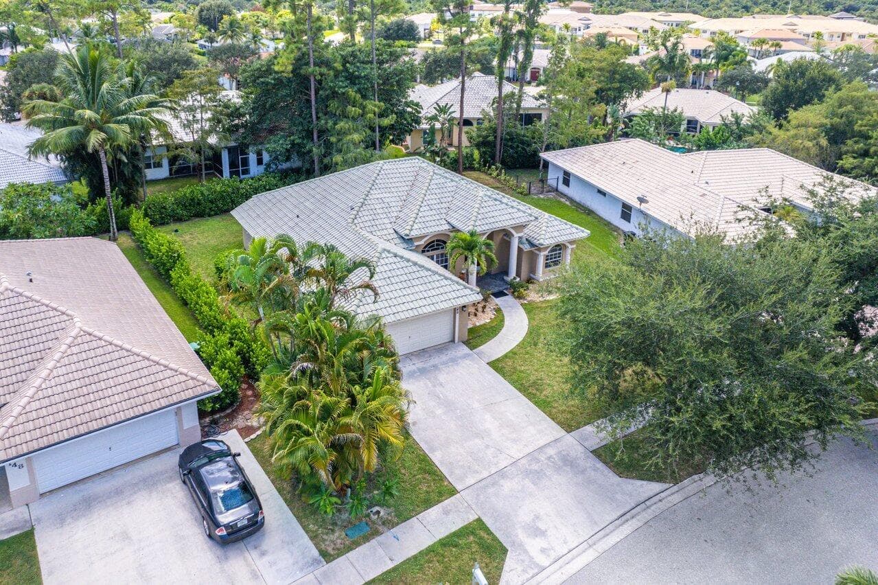 146 Fernwood Crescent, Royal Palm Beach, FL 33411 — photo 25 of 28