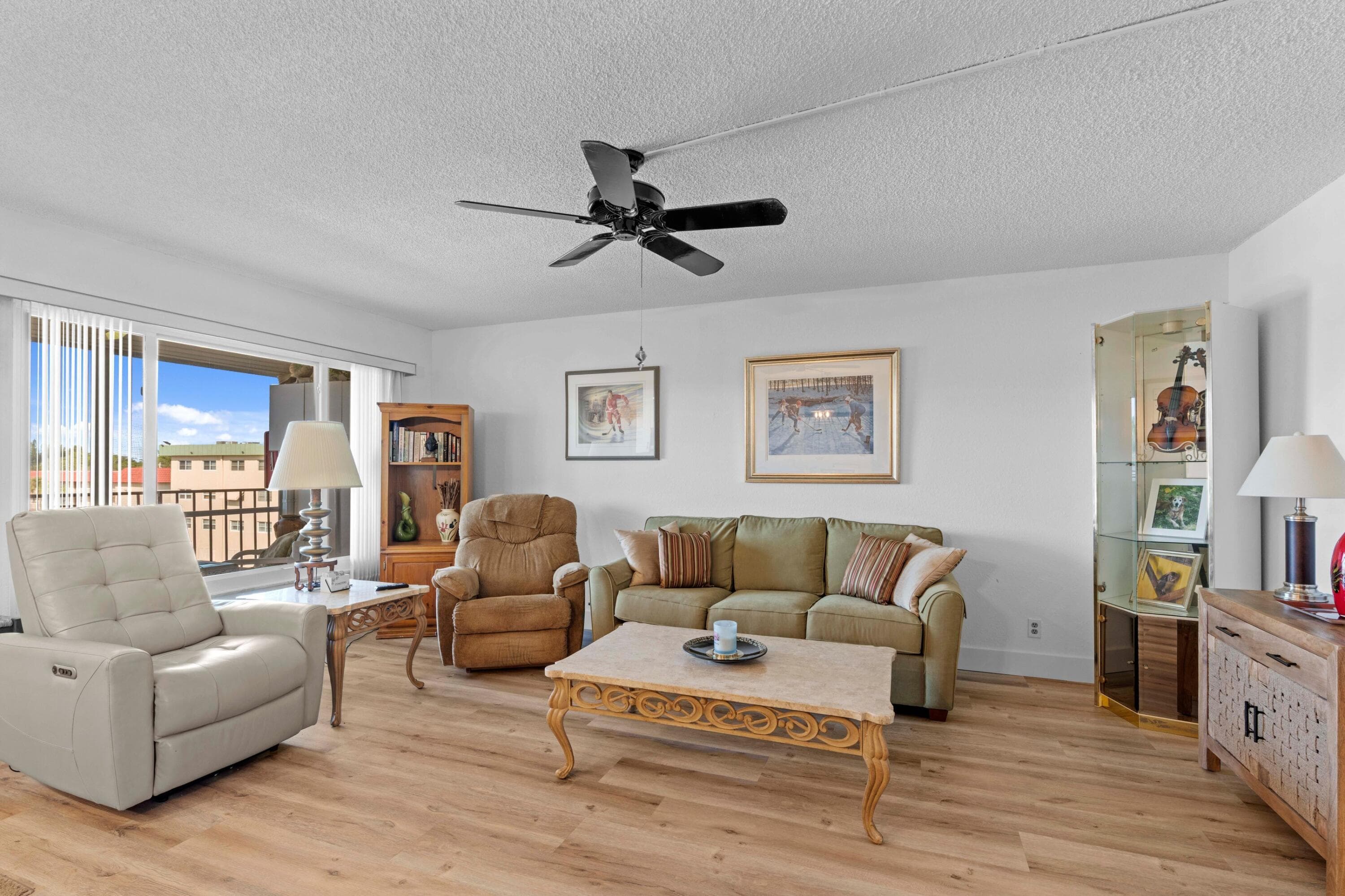 808 SE 7th Street 405, Deerfield Beach, FL 33441 — photo 9 of 22