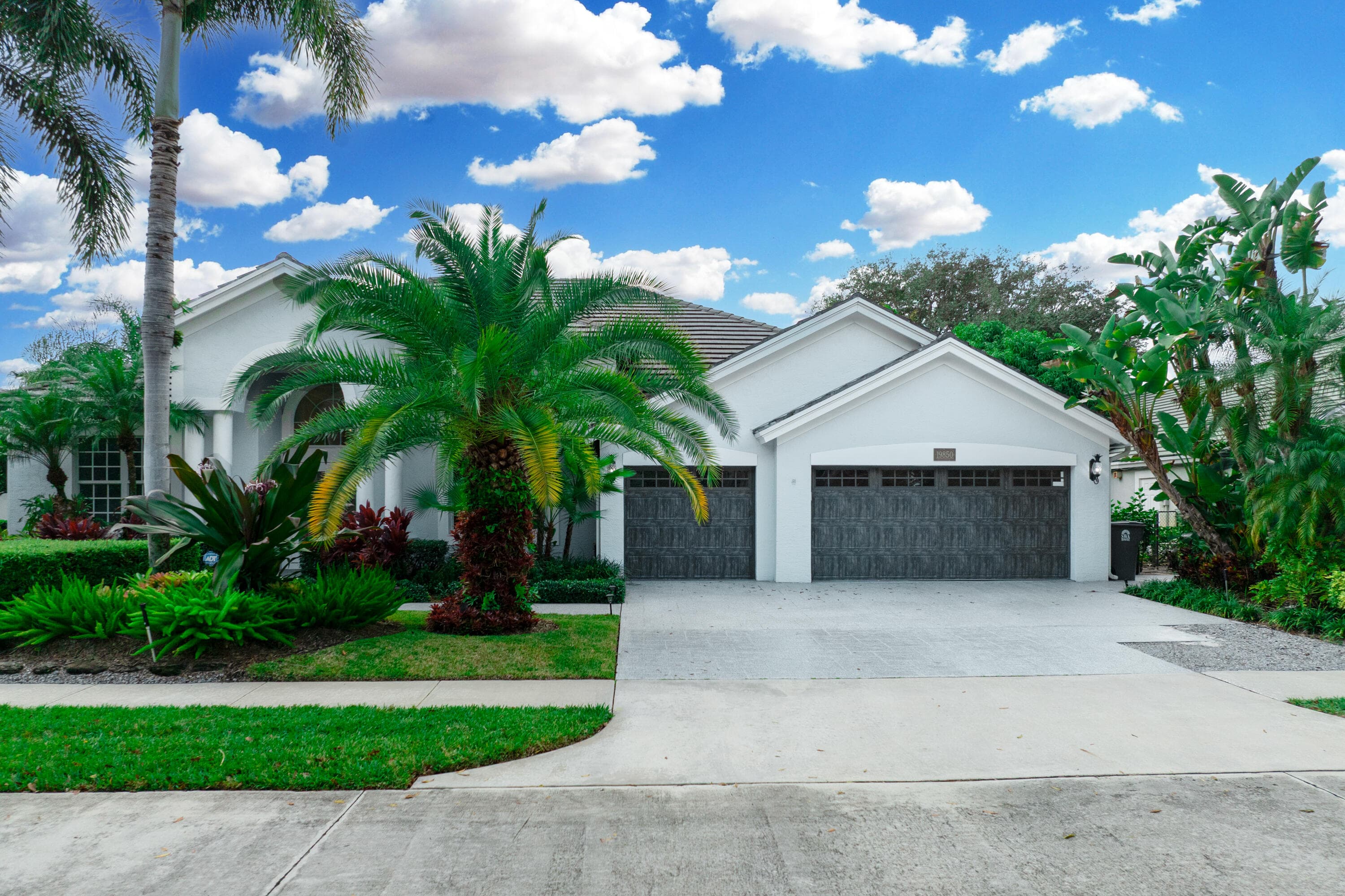 19850 Loxahatchee Pointe Drive, Jupiter, FL 33458 — photo 2 of 66
