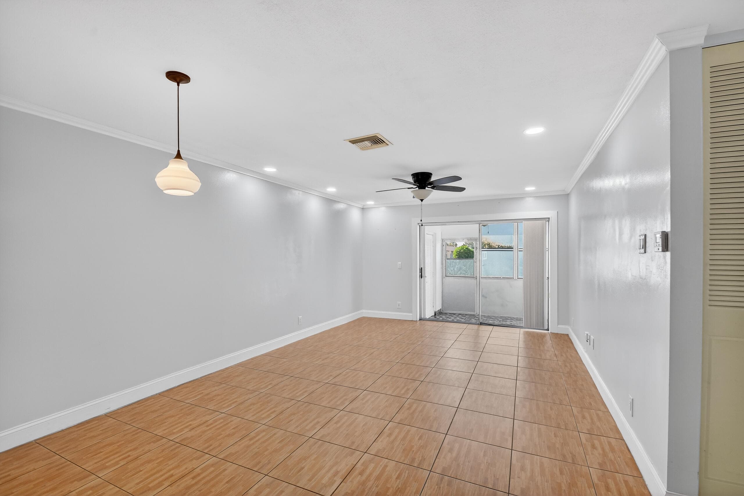 2667 Dudley Drive B, West Palm Beach, FL 33415 — photo 8 of 57