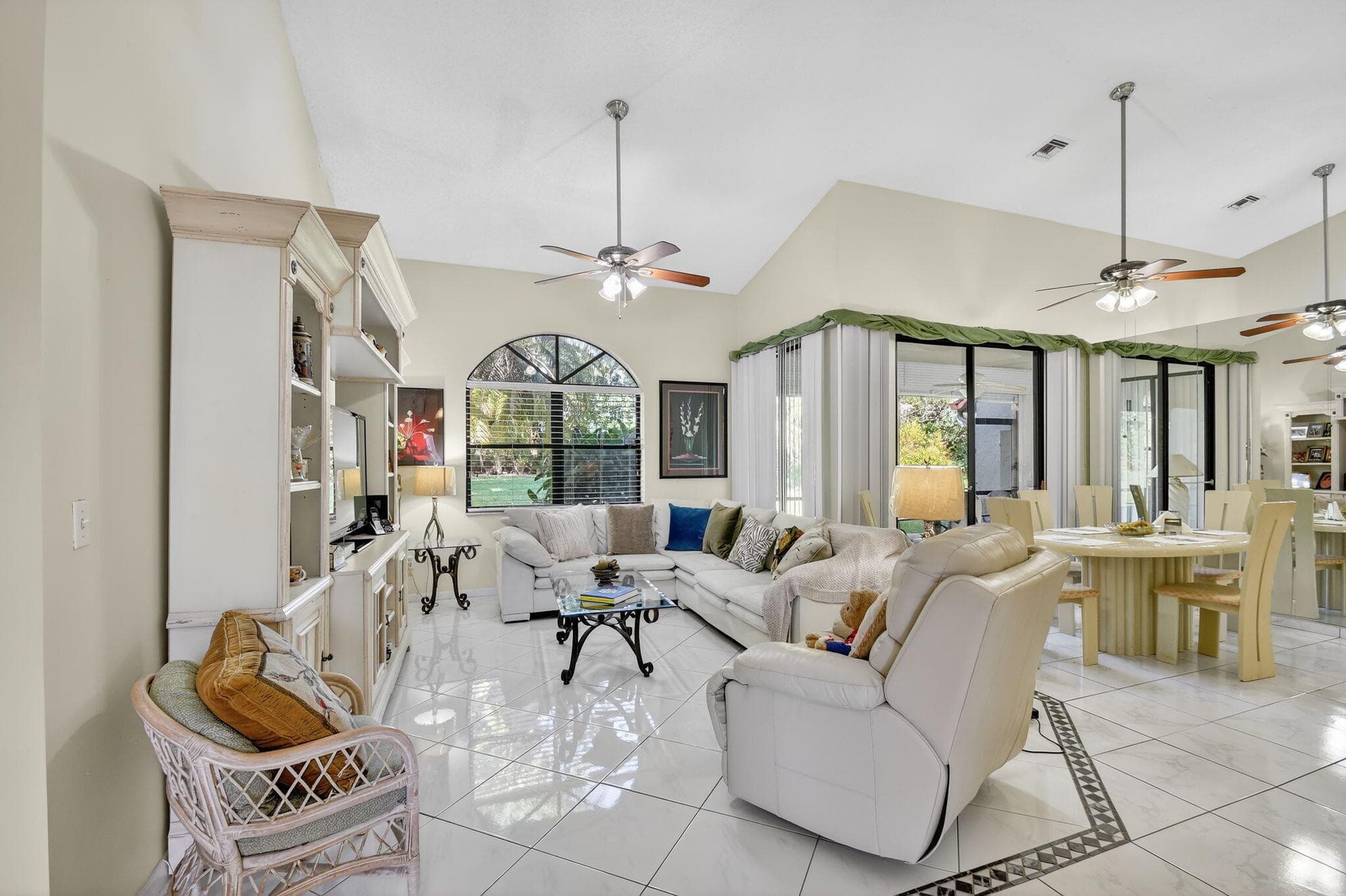 7147 Le Chalet Boulevard, Boynton Beach, FL 33472 — photo 7 of 88