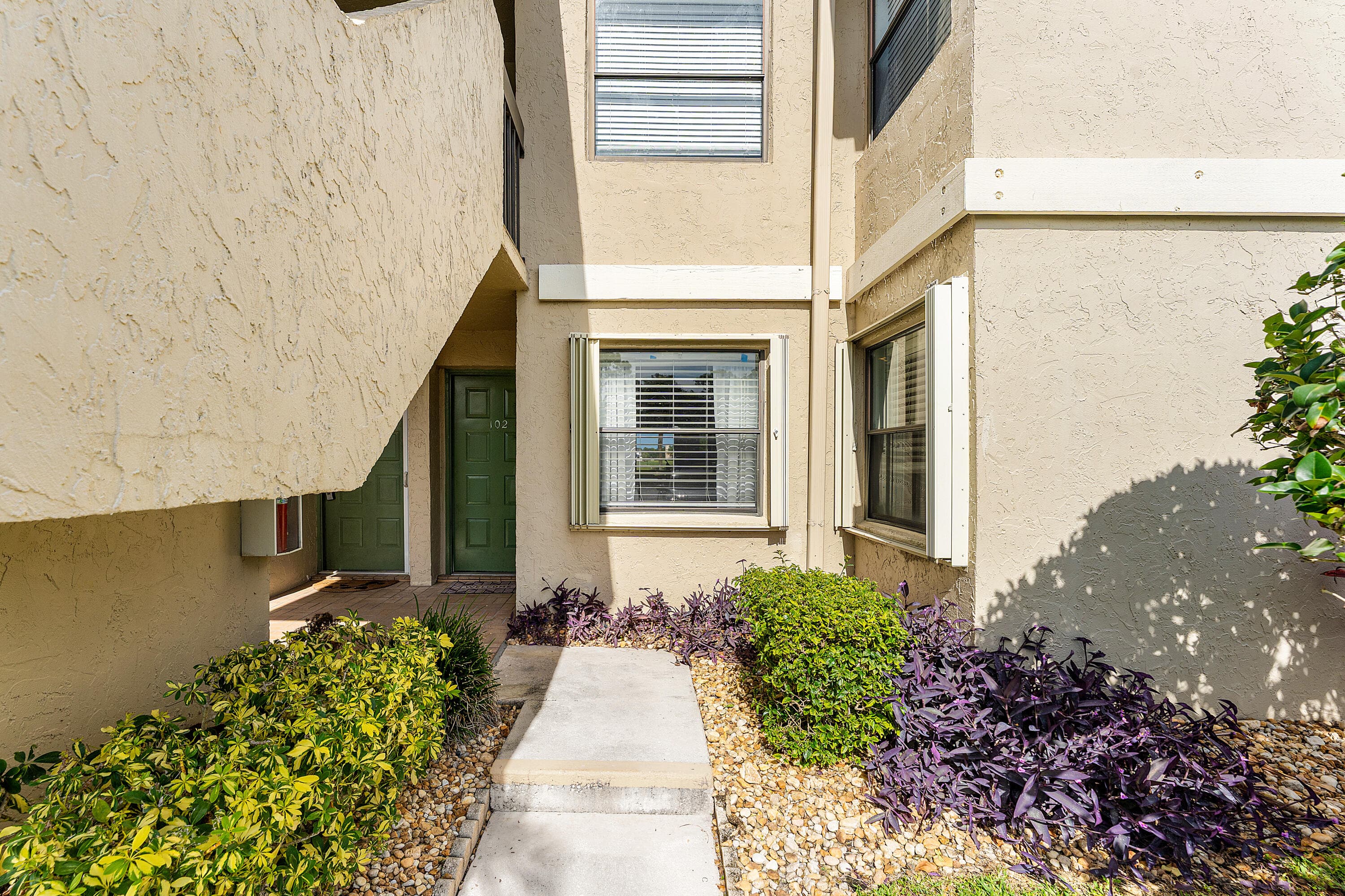 13369 Touchstone Place 102, Palm Beach Gardens, FL 33418 — photo 4 of 30
