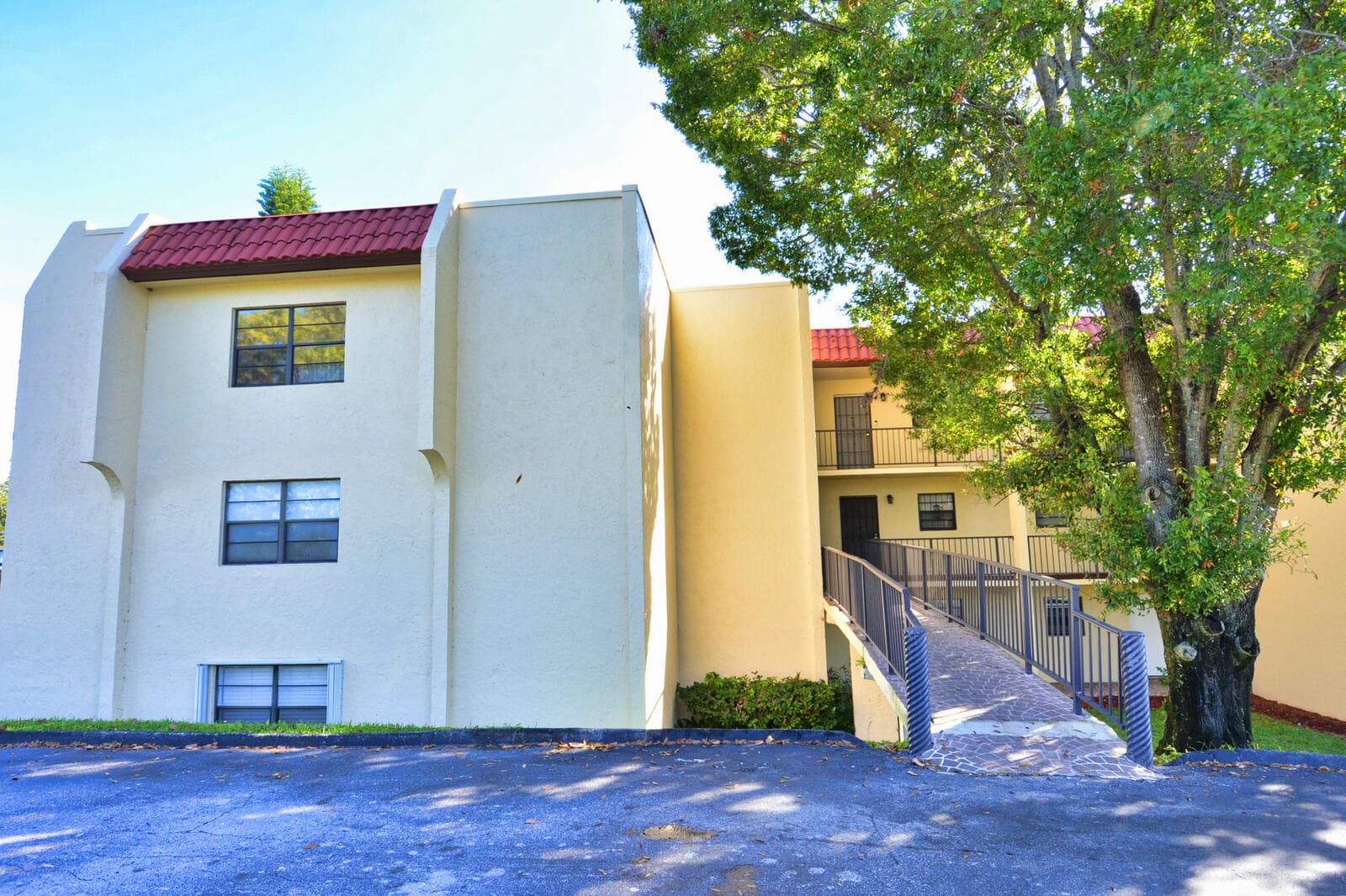 2050 Oleander Boulevard 5-306, Fort Pierce, FL 34950 — photo 40 of 46