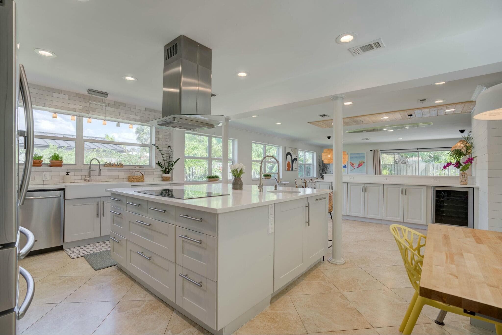 547 Marlin Road, North Palm Beach, FL 33408 — photo 3 of 30